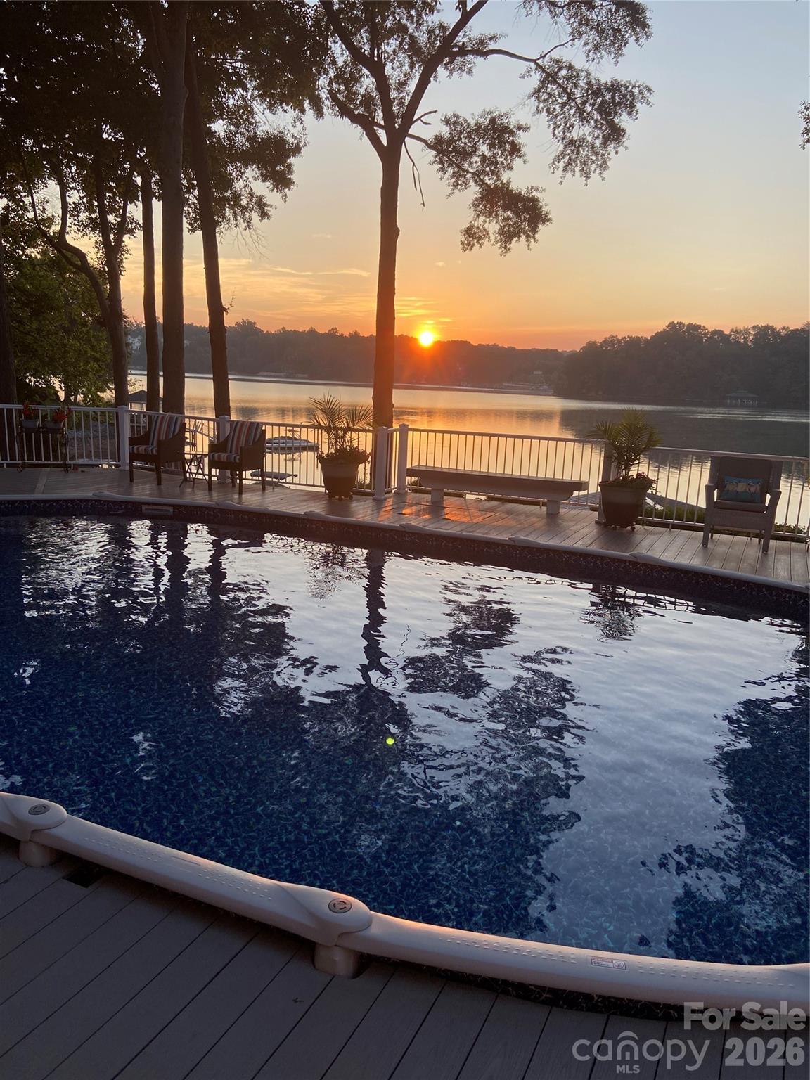 8470 Marina Lane — Catawba