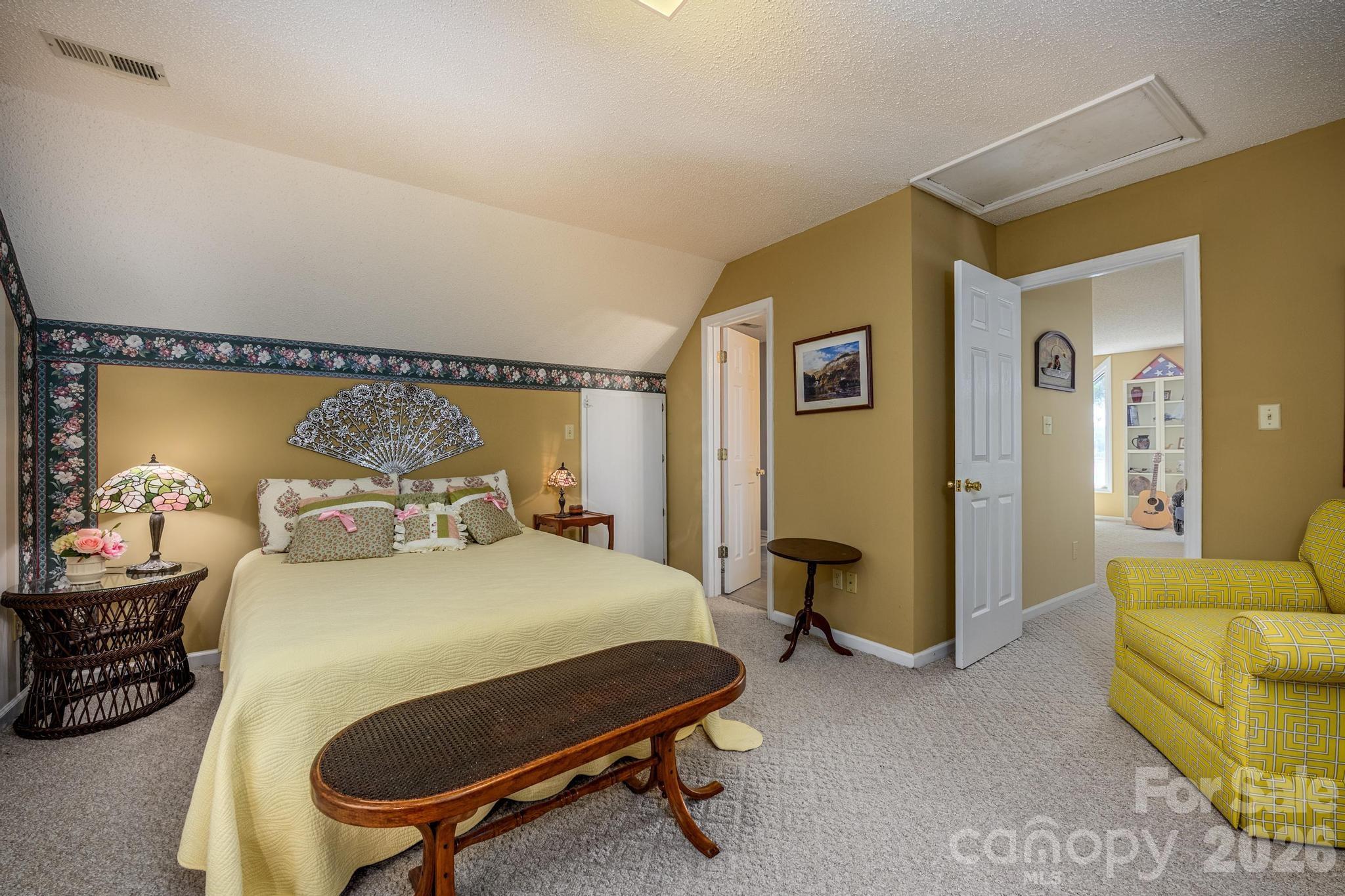 8470 Marina Lane — Catawba