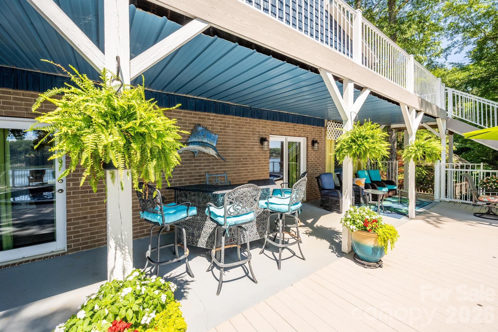 8470 Marina Lane — Catawba