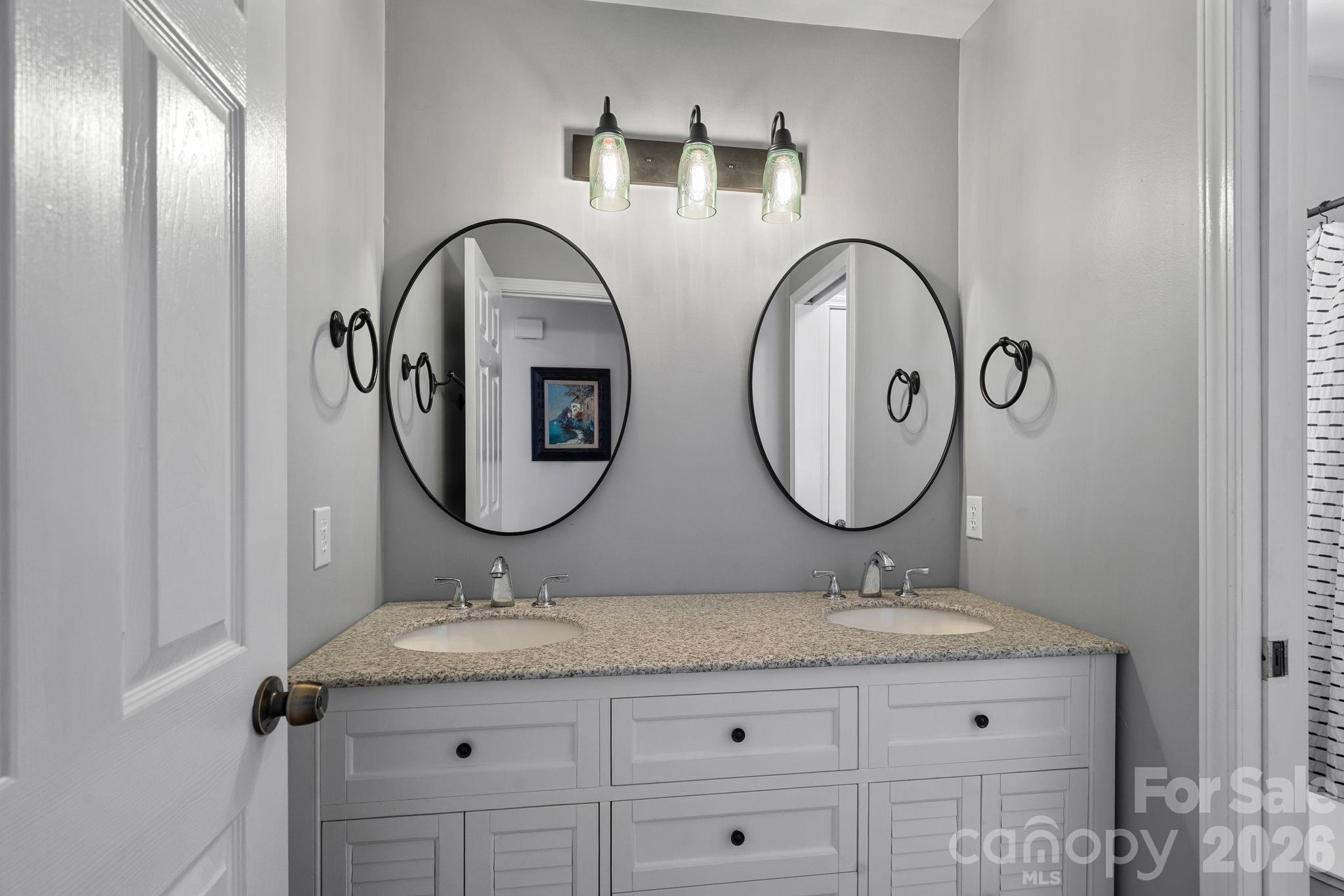 8414 Summerfield Lane — Huntersville
