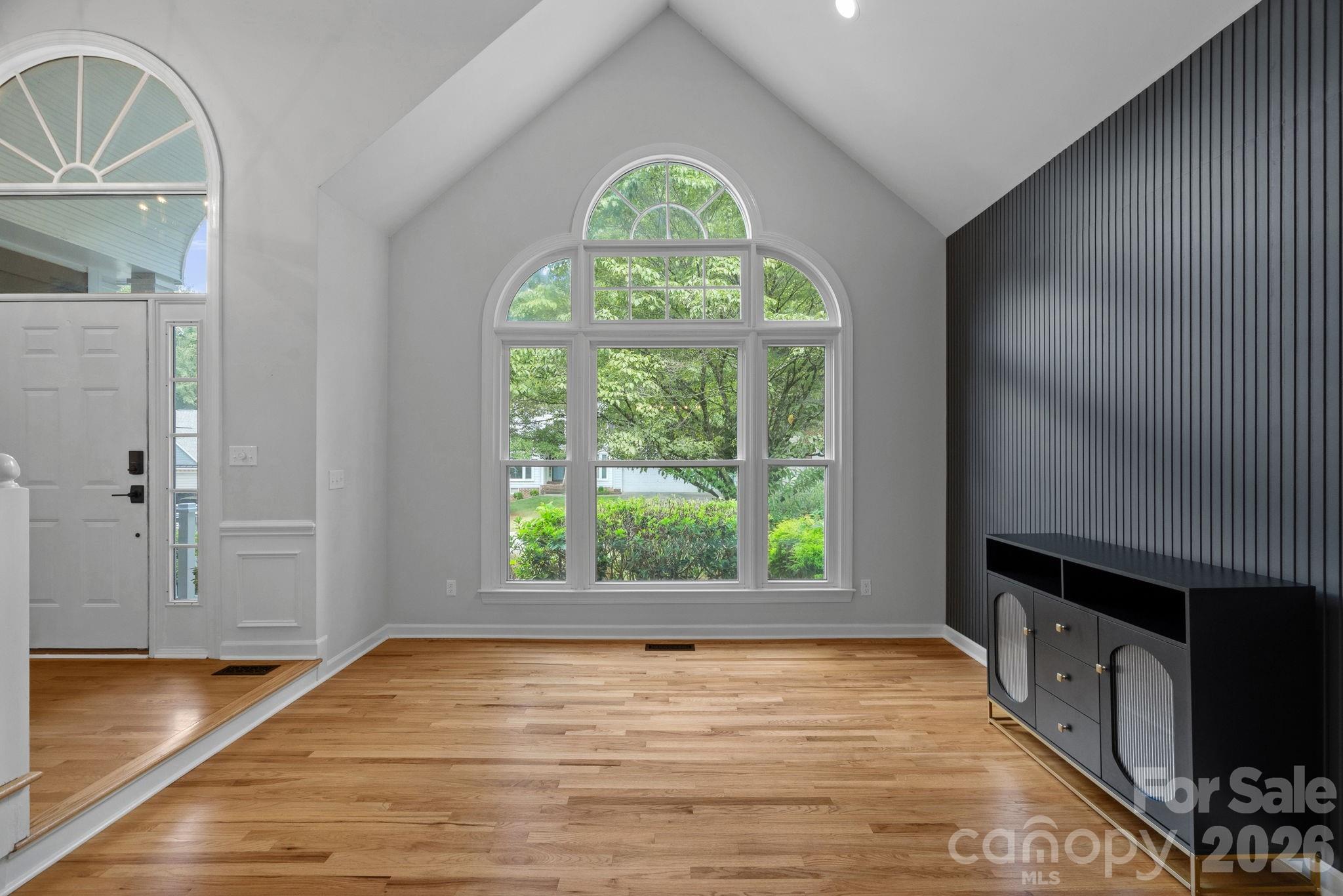 8414 Summerfield Lane — Huntersville