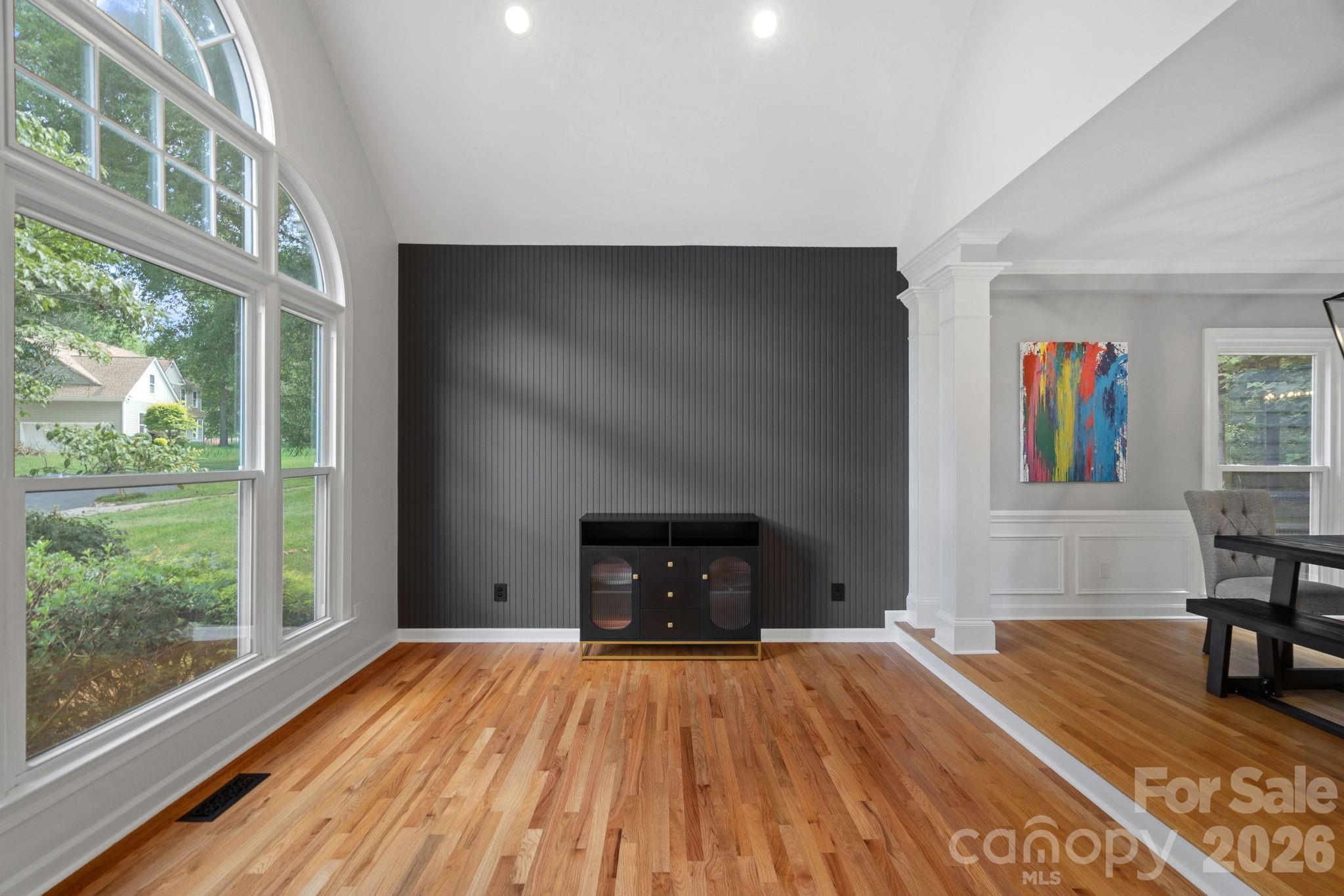 8414 Summerfield Lane — Huntersville
