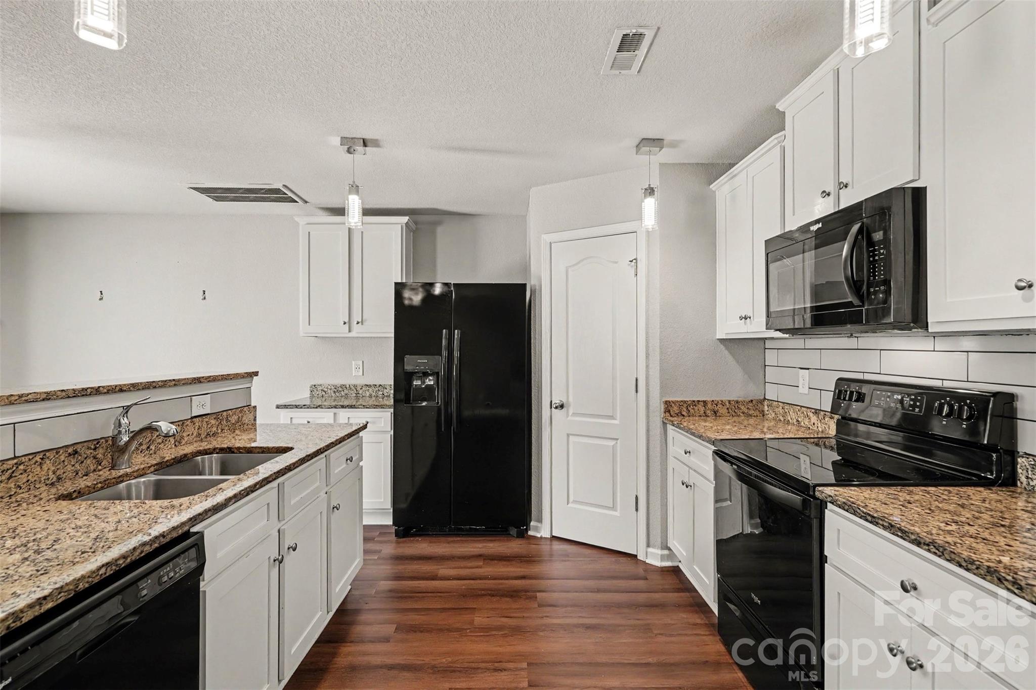 3337 Ellingford Road — Charlotte