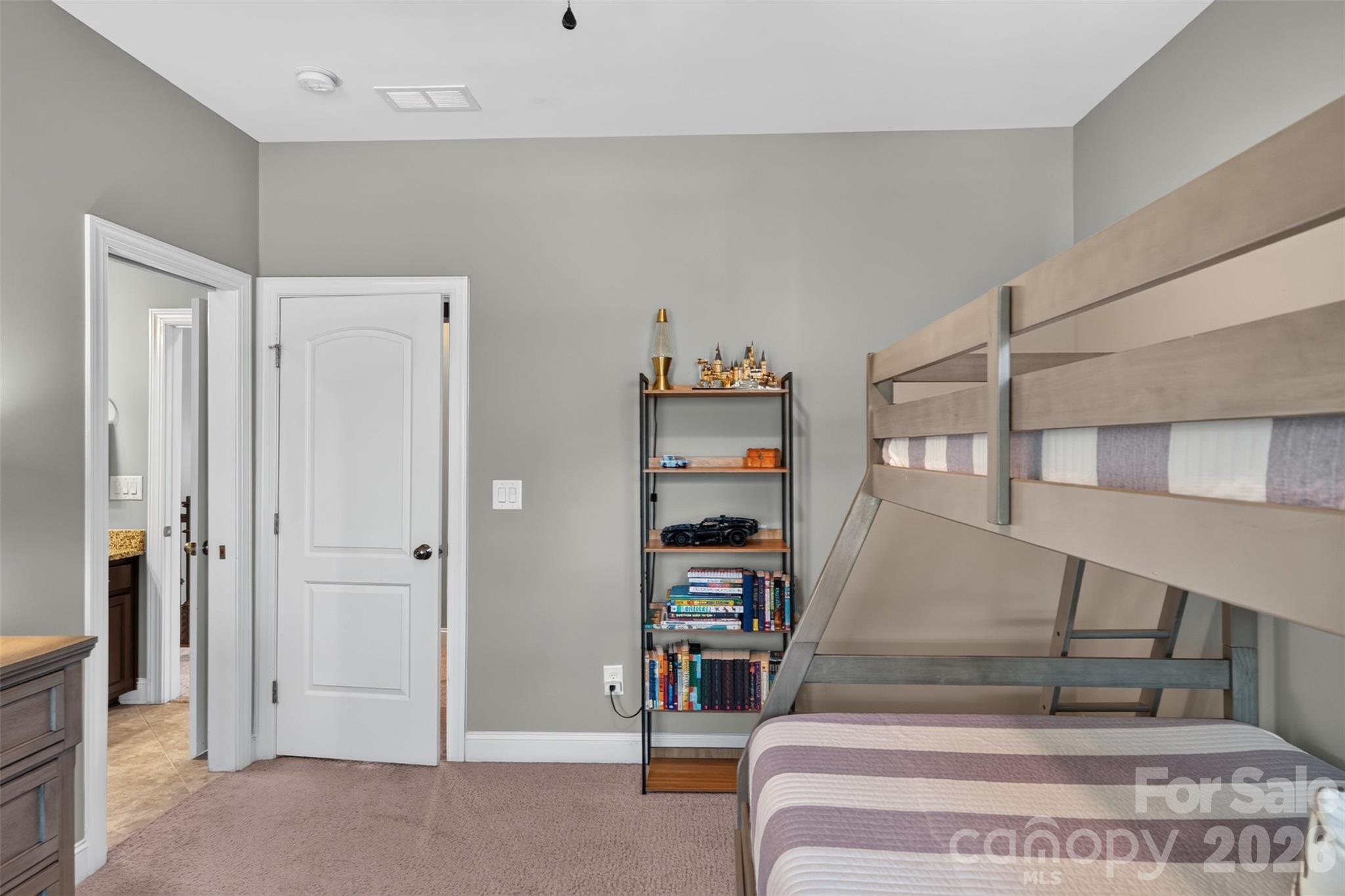 1001 Dunwoody Drive — Indian Trail