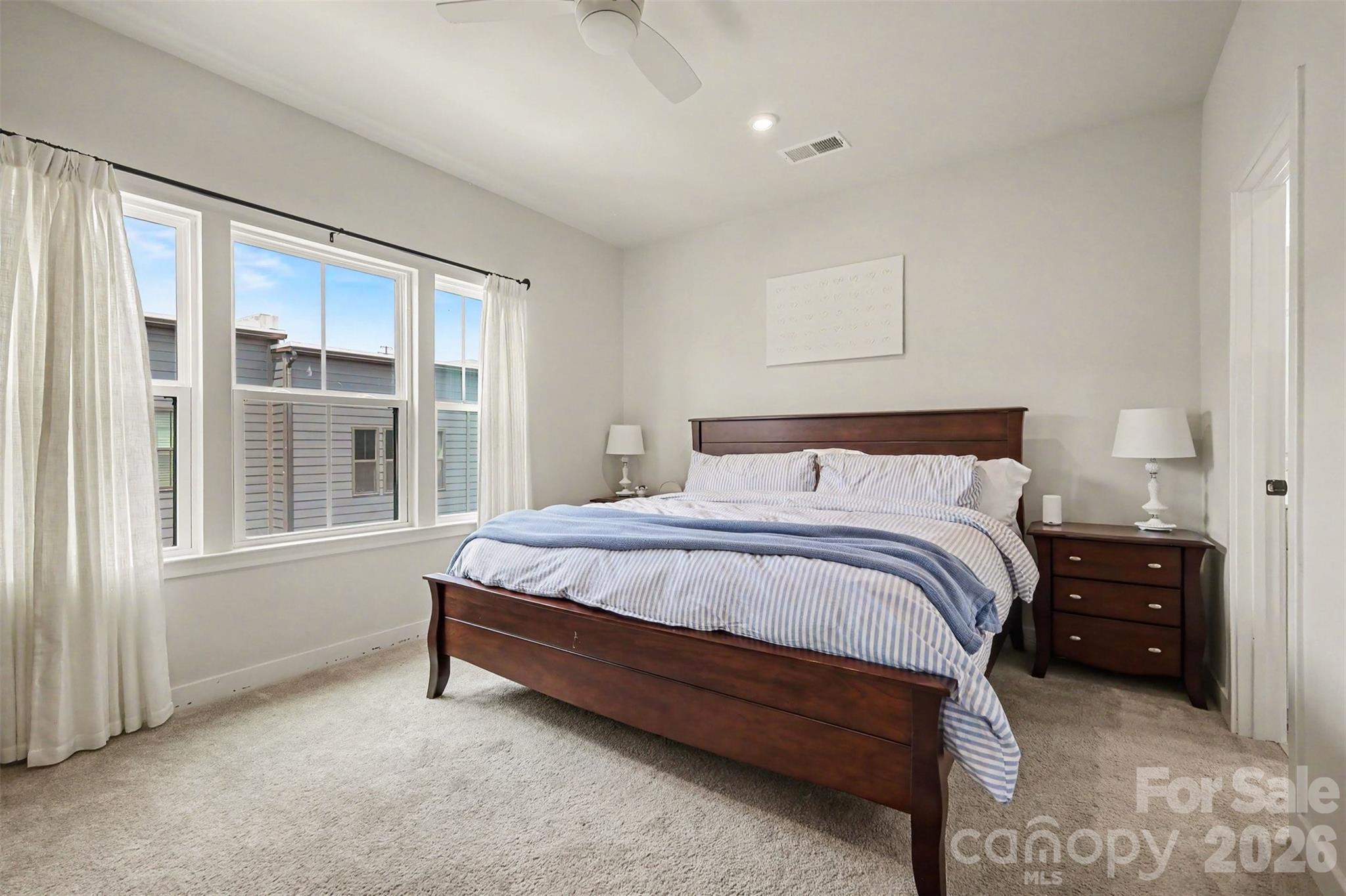 1018 Simcoe Lane — Charlotte
