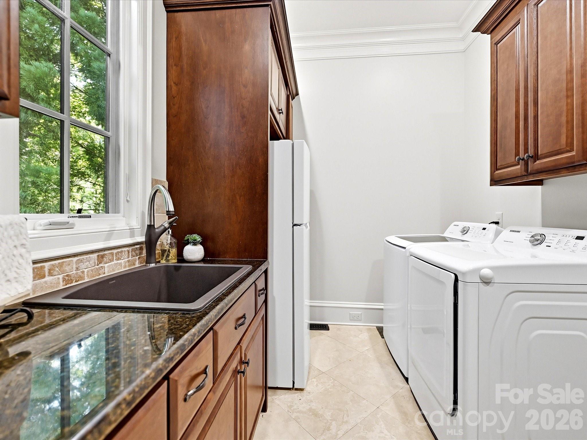 2320 Brawinal Court — Monroe