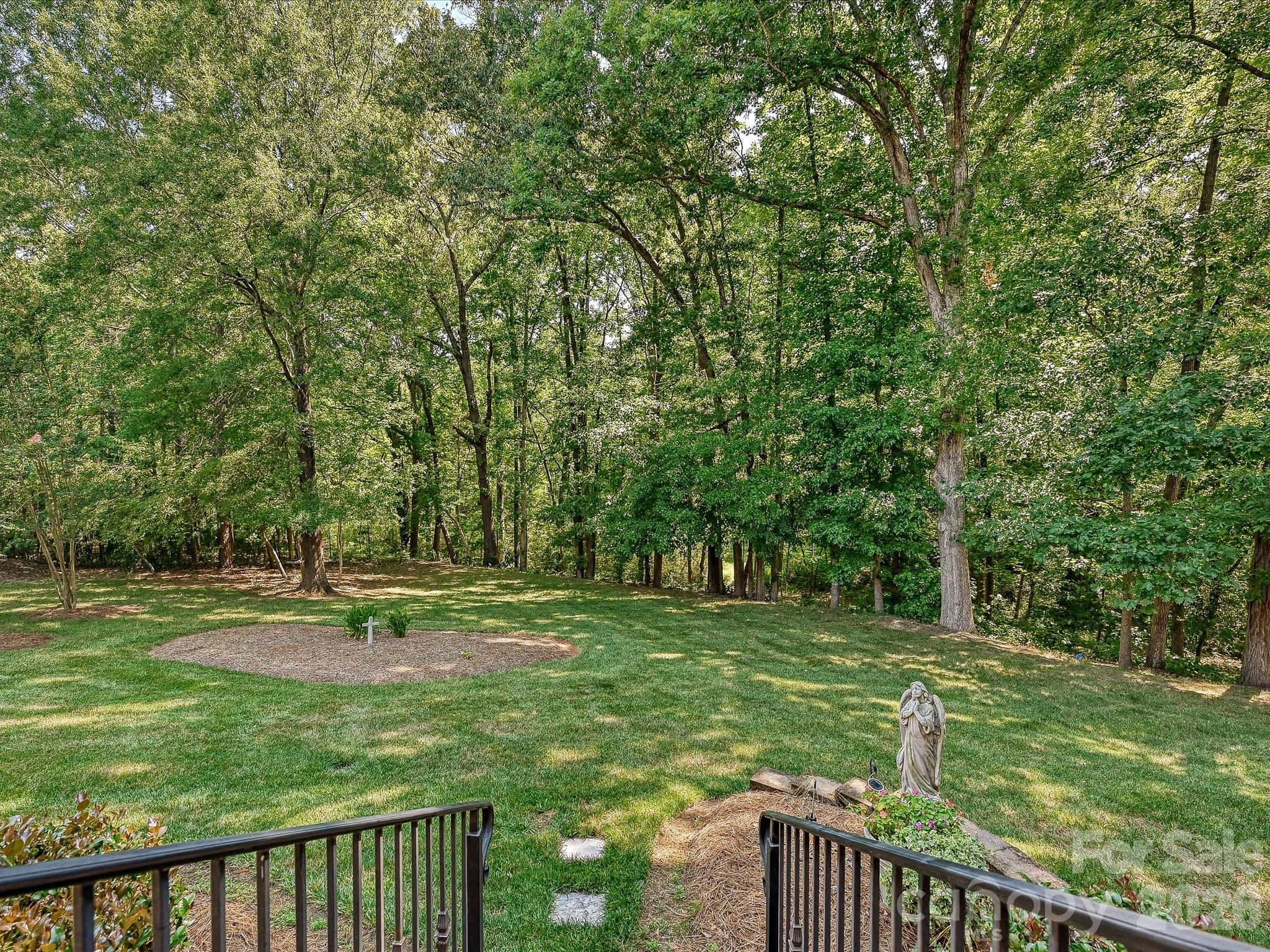 2320 Brawinal Court — Monroe