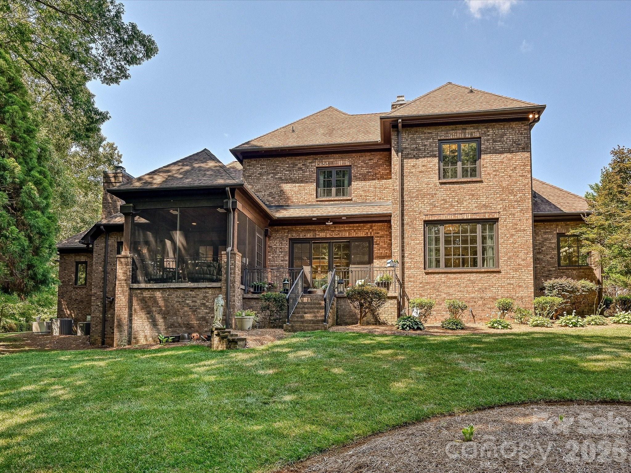 2320 Brawinal Court — Monroe