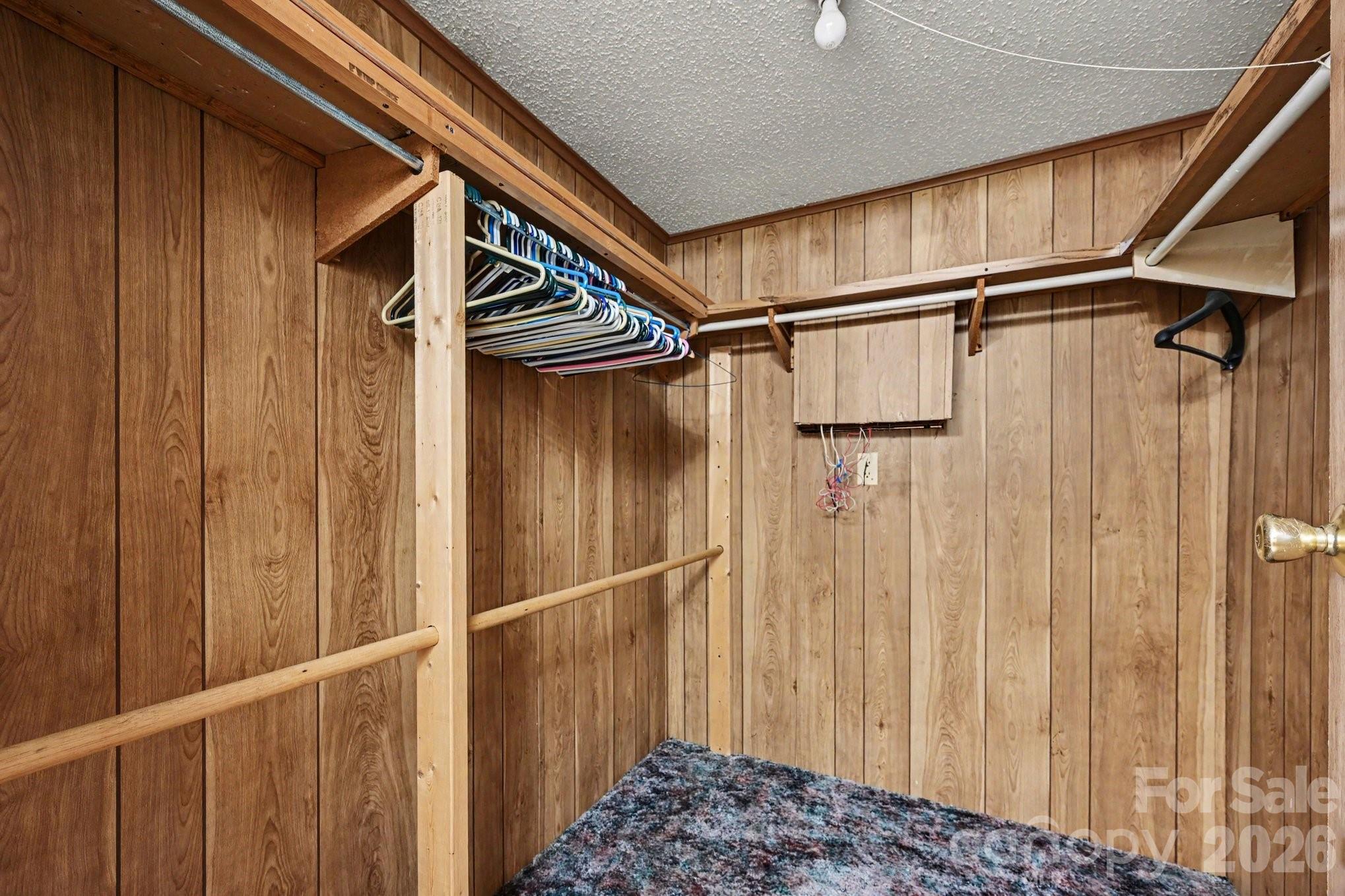 812 N Forest Hills School Road — Marshville