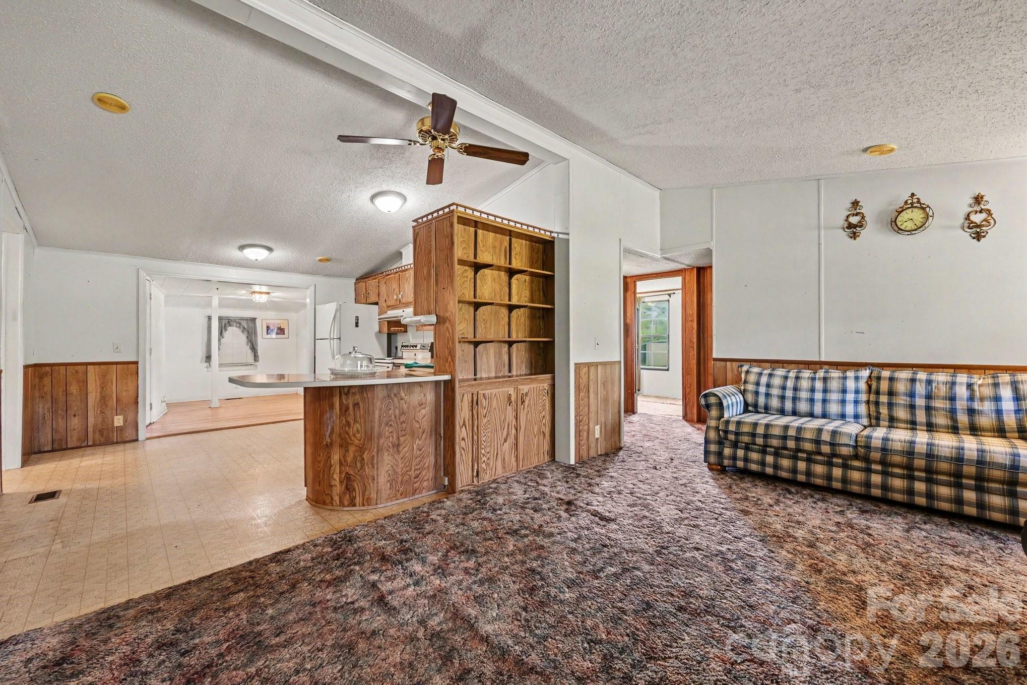 812 N Forest Hills School Road — Marshville