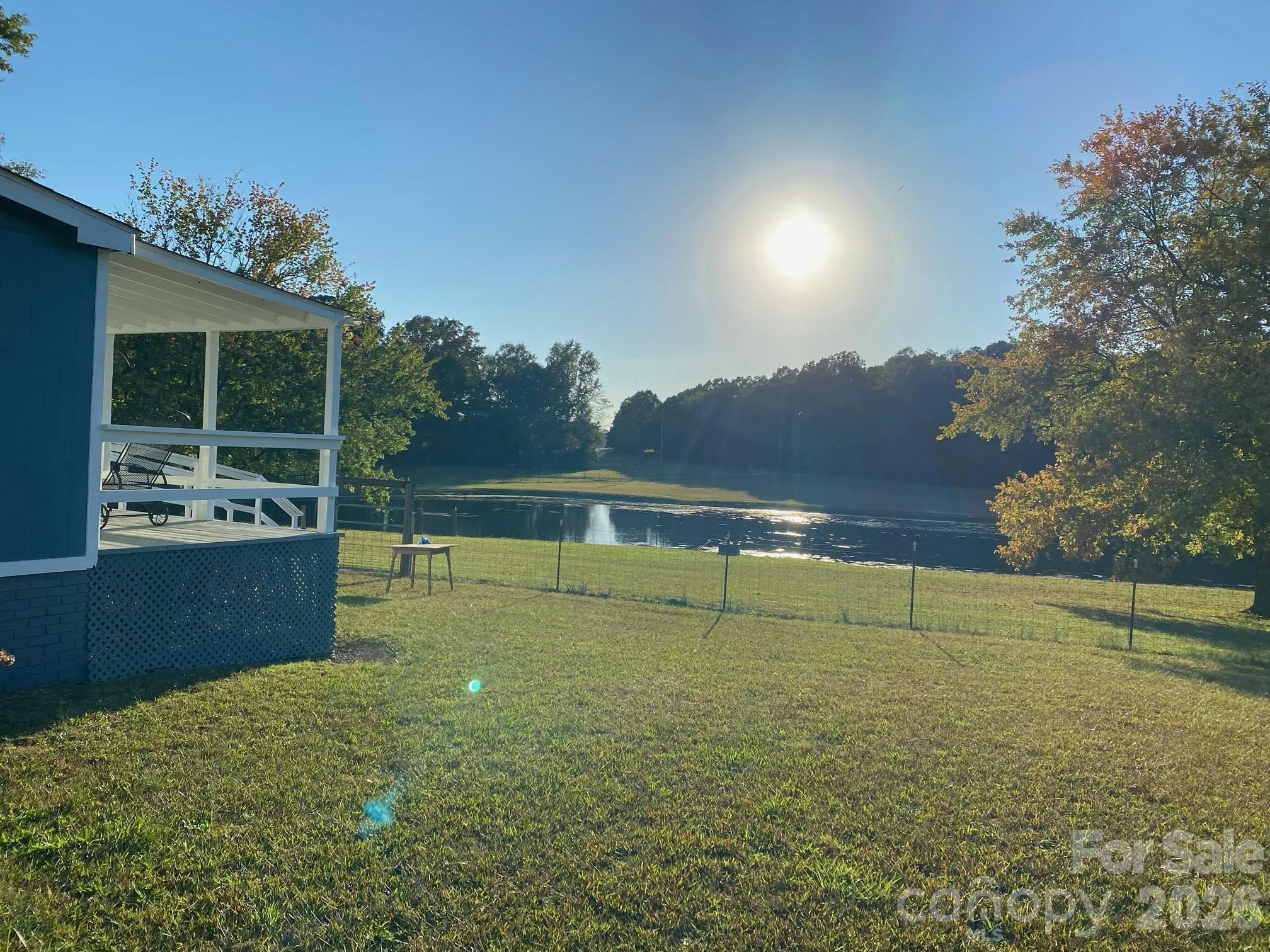 812 N Forest Hills School Road — Marshville