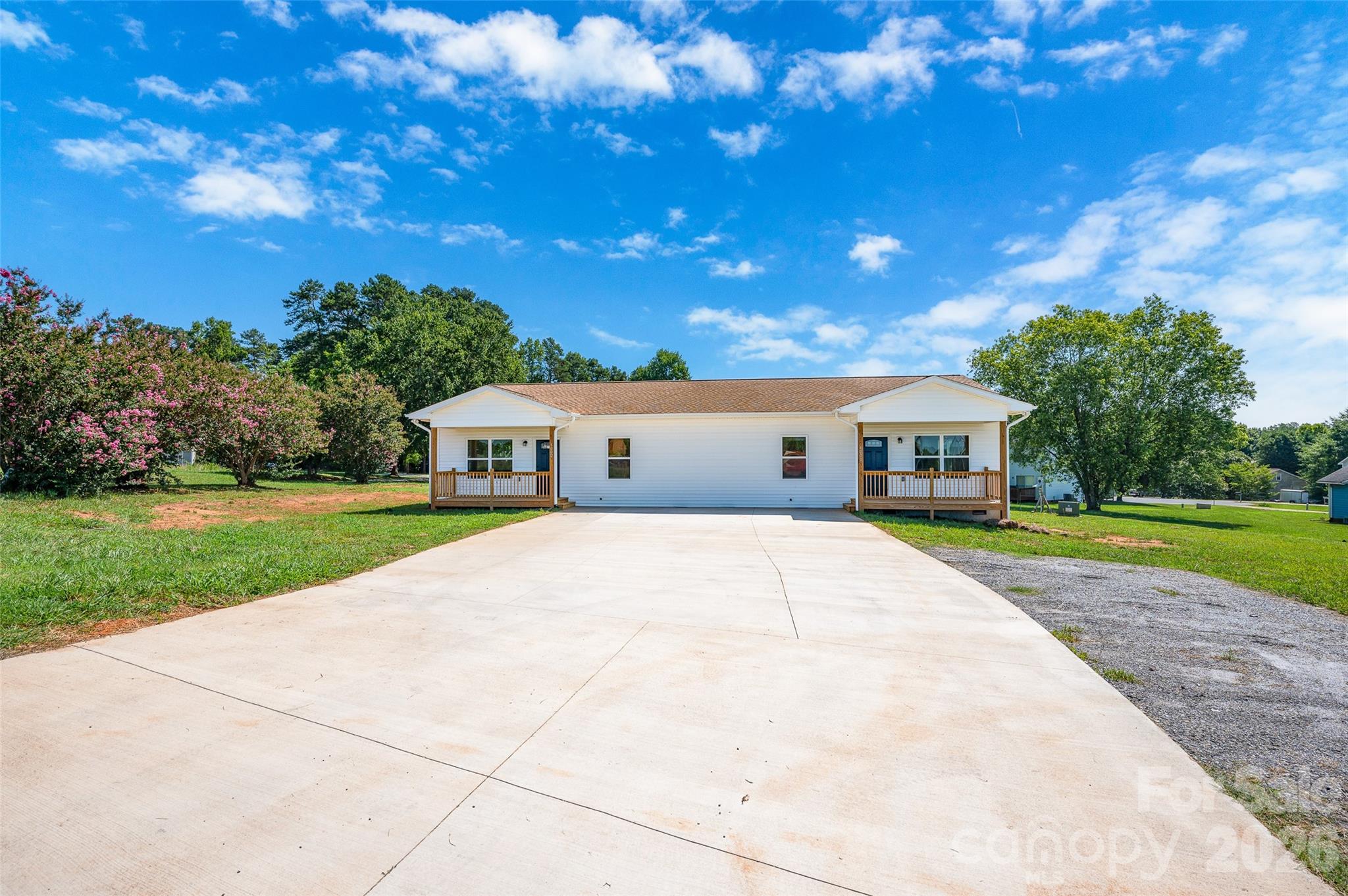 4000 Herman Sipe Road — Conover