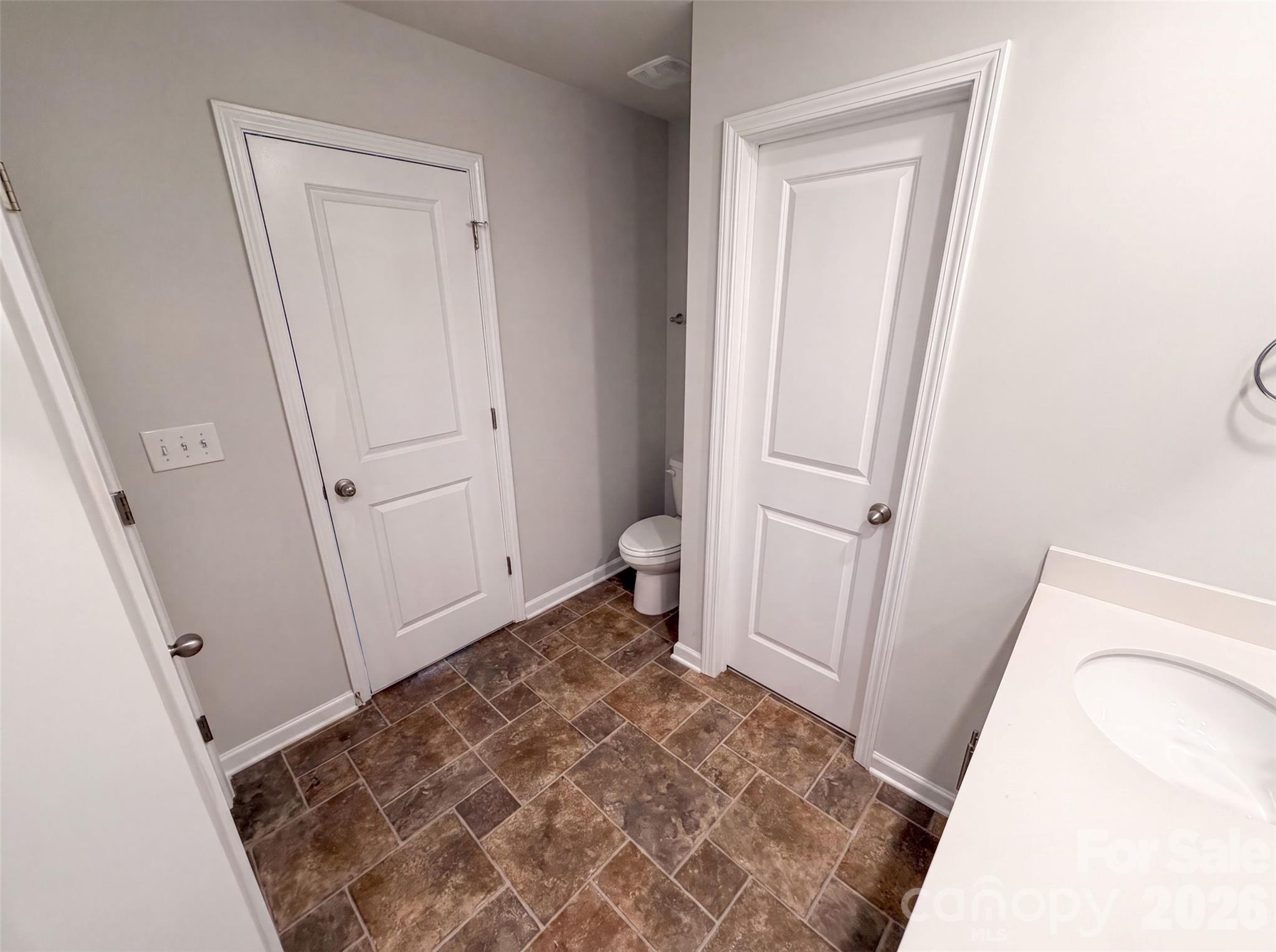 7244 Finnigan Road — Charlotte