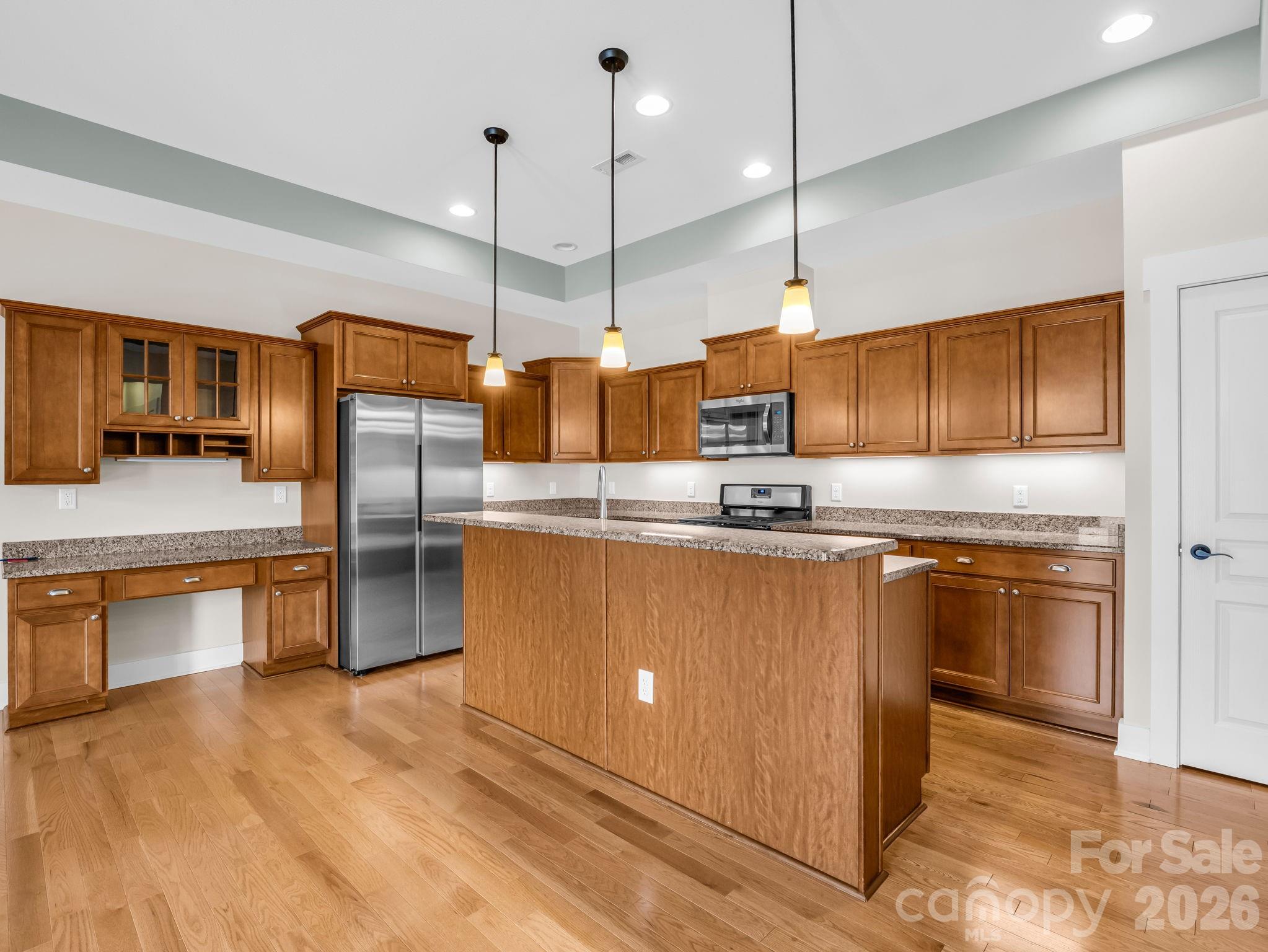 595 Summerfield Place — Flat Rock