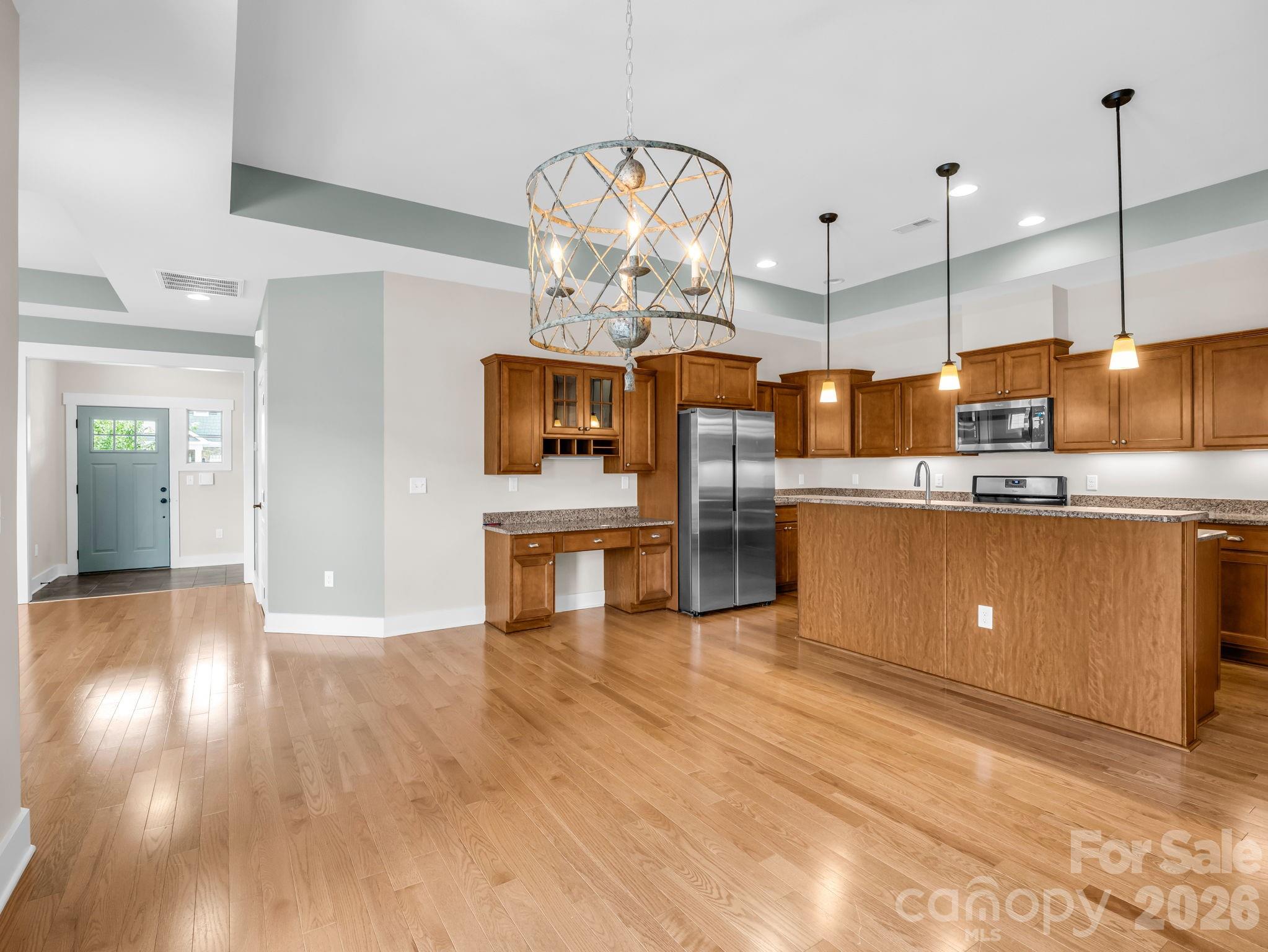 595 Summerfield Place — Flat Rock