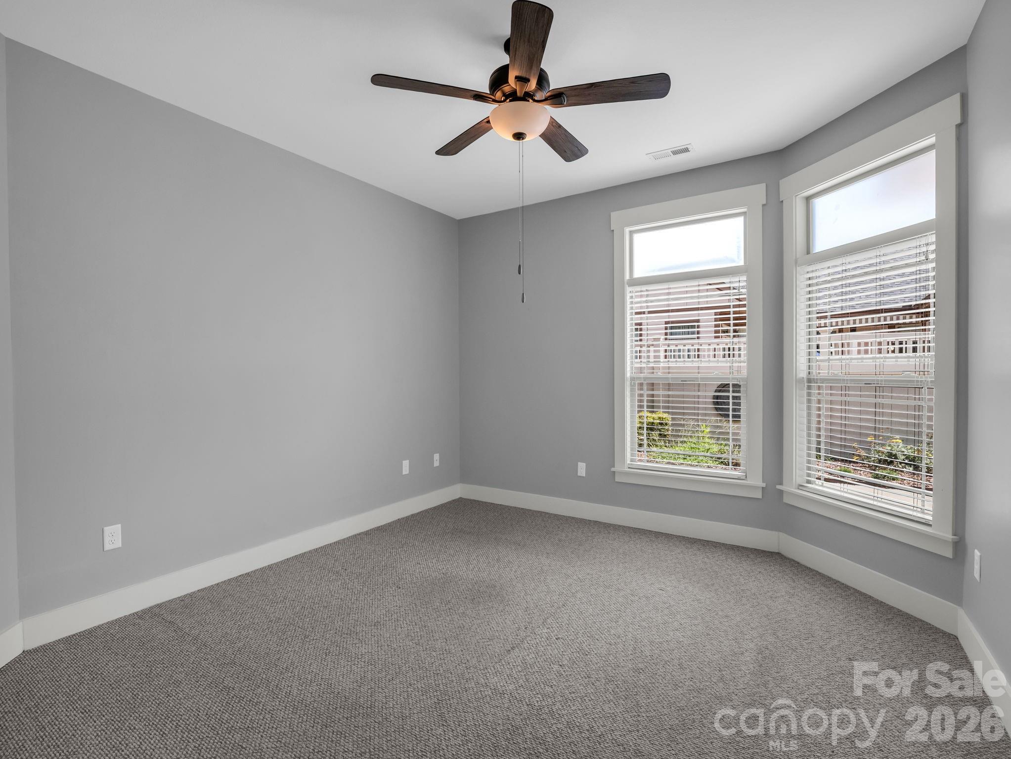 595 Summerfield Place — Flat Rock