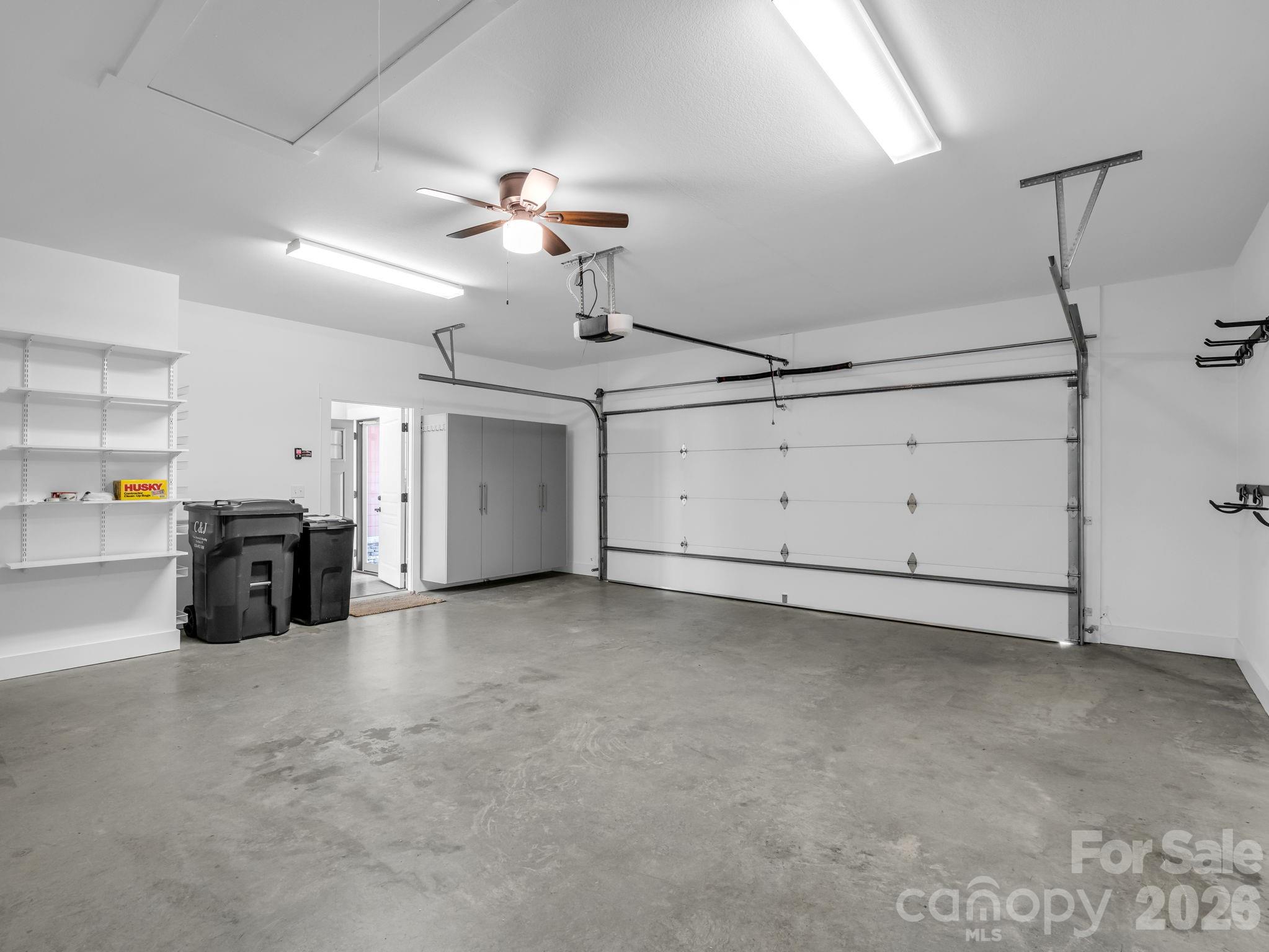 595 Summerfield Place — Flat Rock