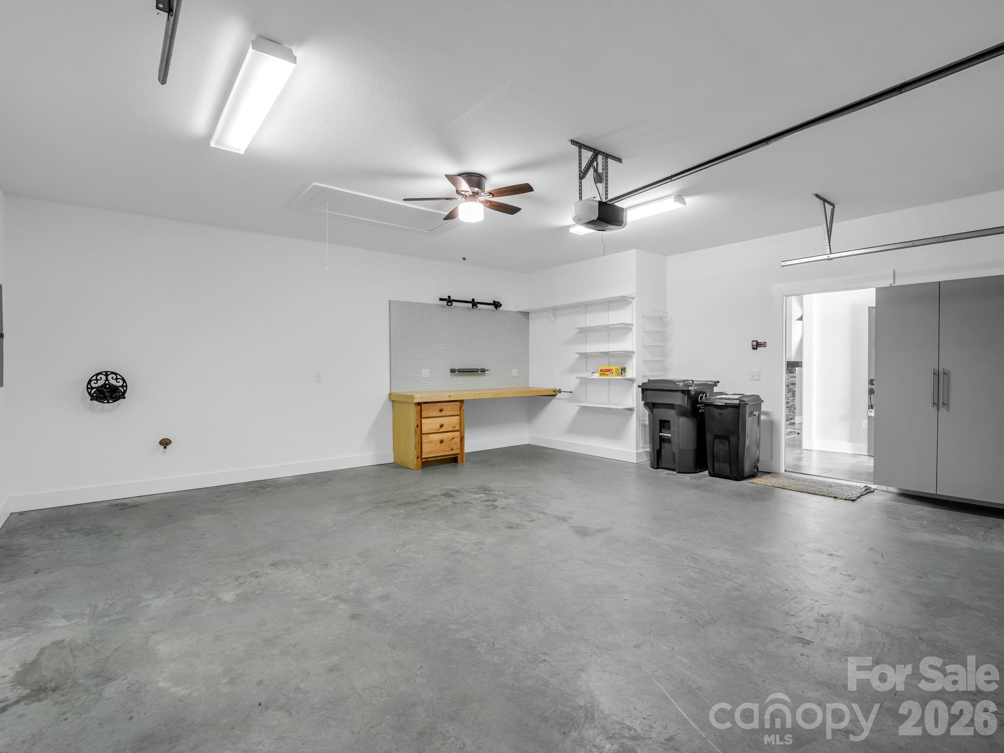 595 Summerfield Place — Flat Rock