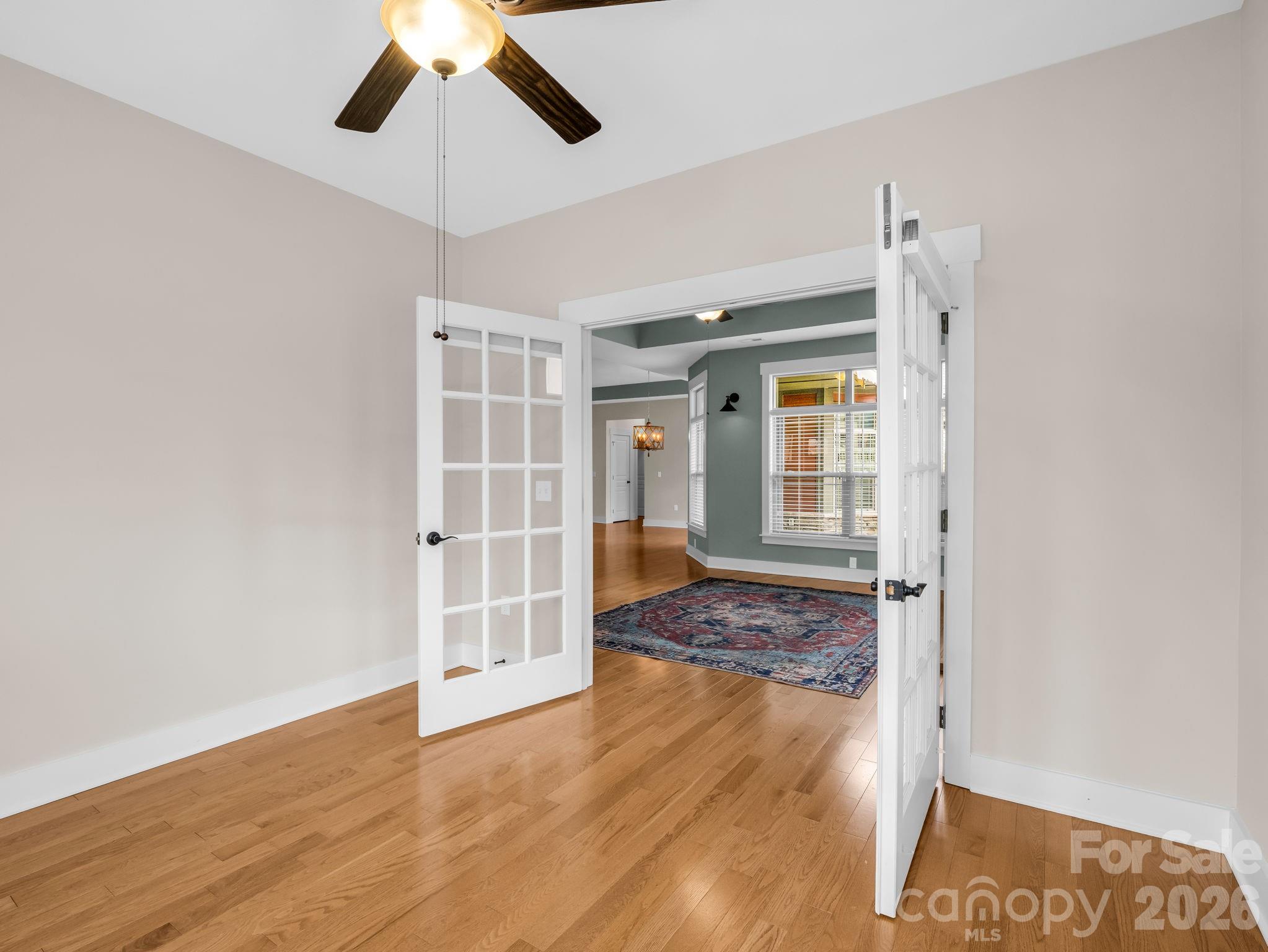 595 Summerfield Place — Flat Rock