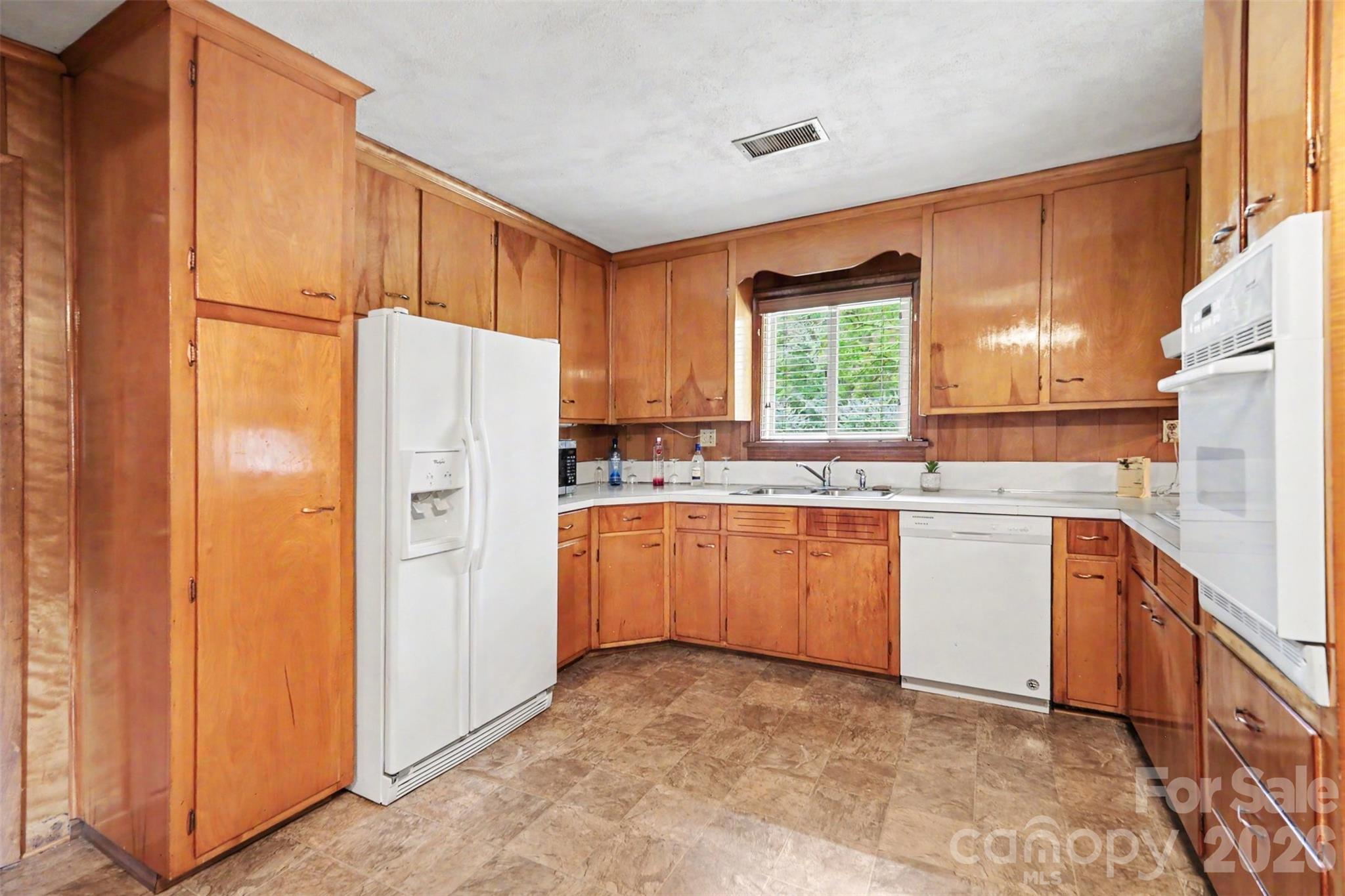 298 Enwood Drive — Charlotte