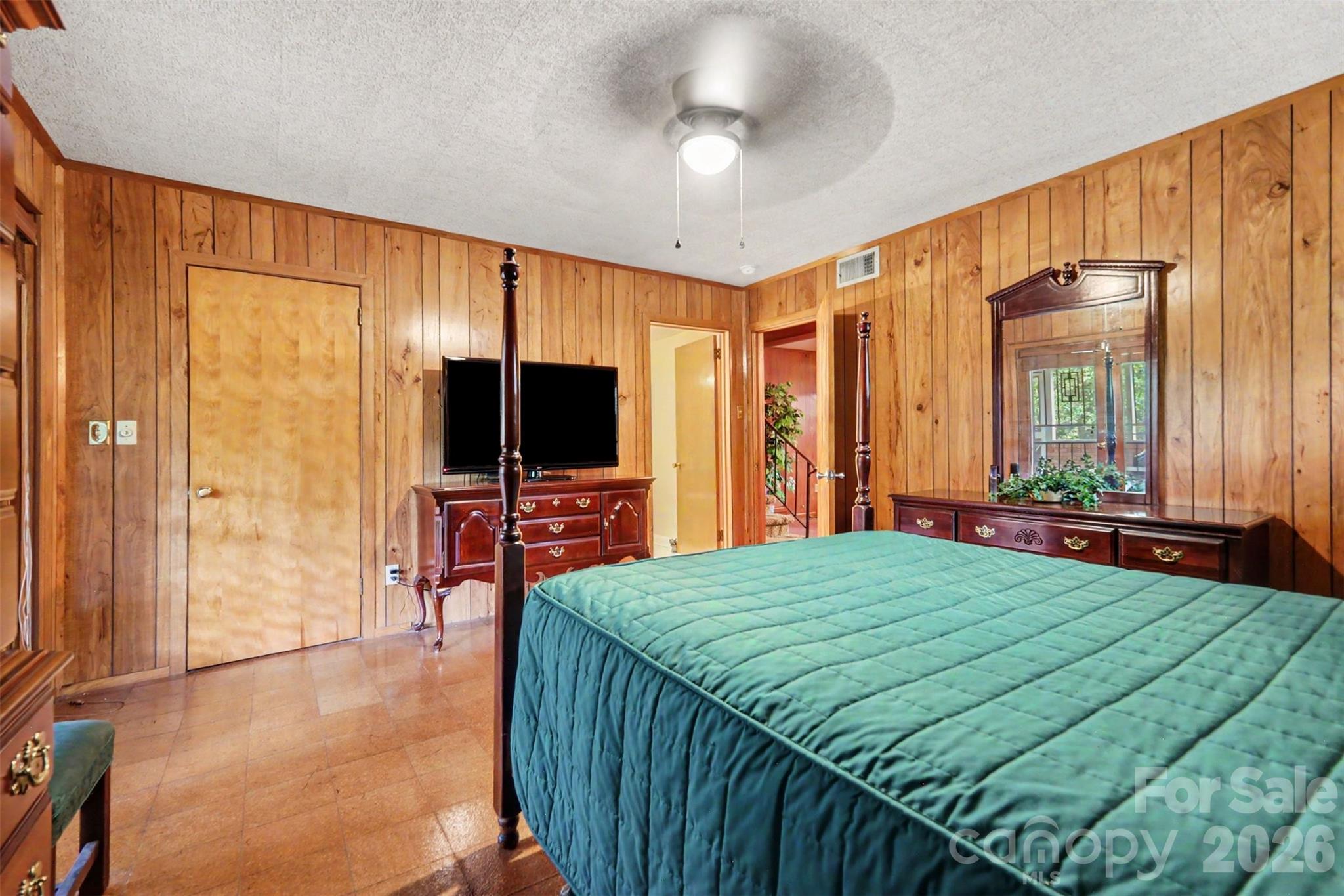 298 Enwood Drive — Charlotte