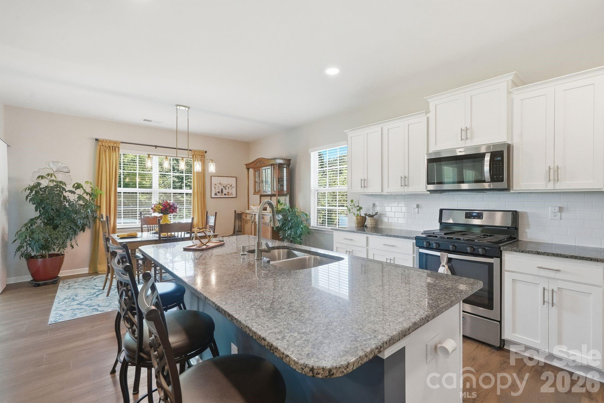 7735 Stonehouse Drive — Gastonia