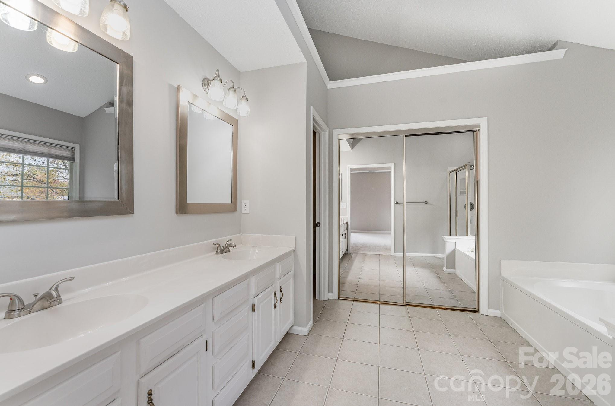 5923 Swanston Drive — Charlotte