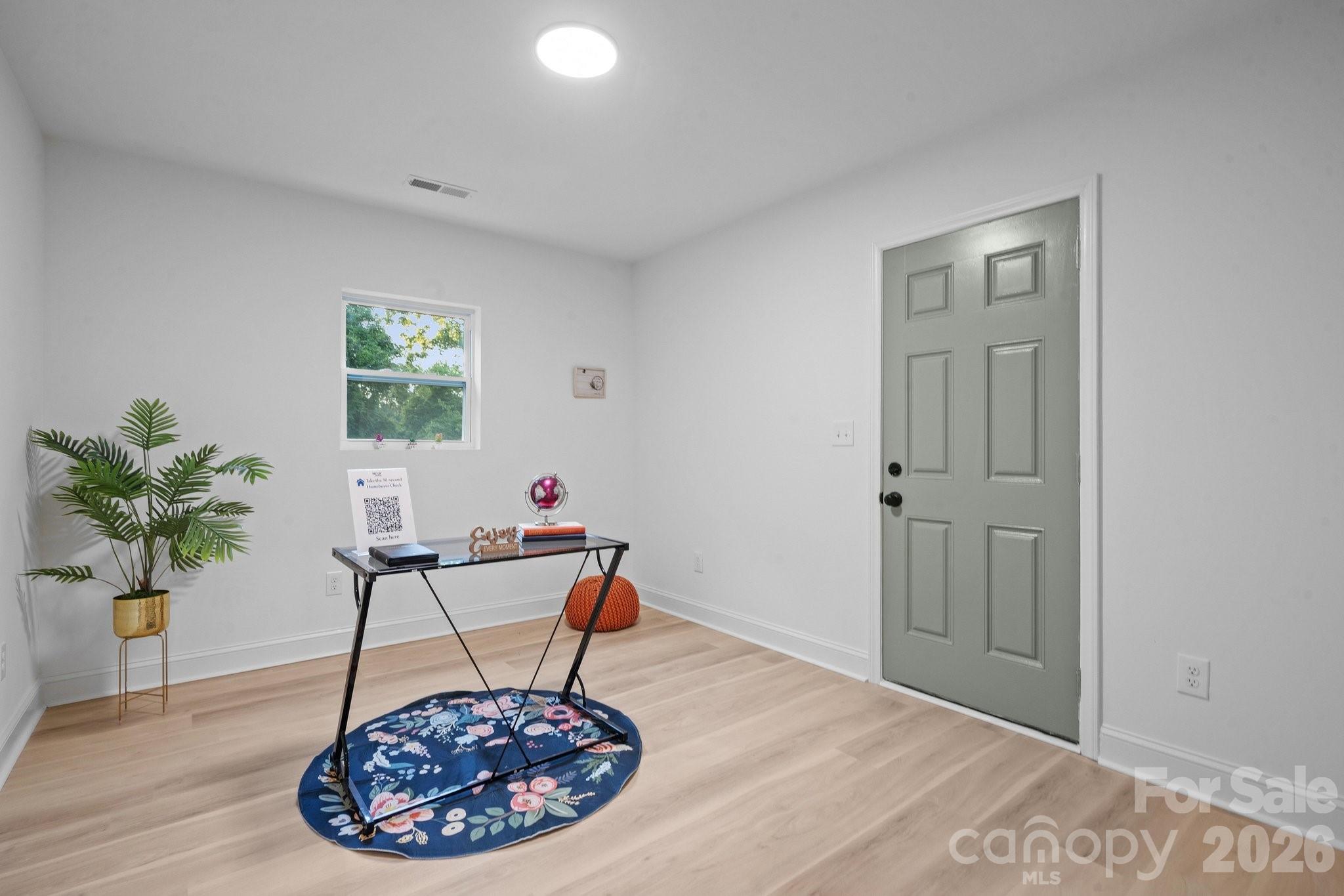 204 N Myrtle School Road — Gastonia