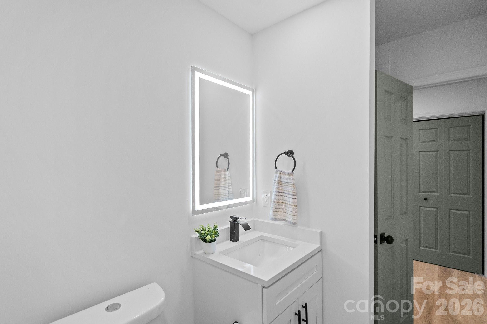 204 N Myrtle School Road — Gastonia