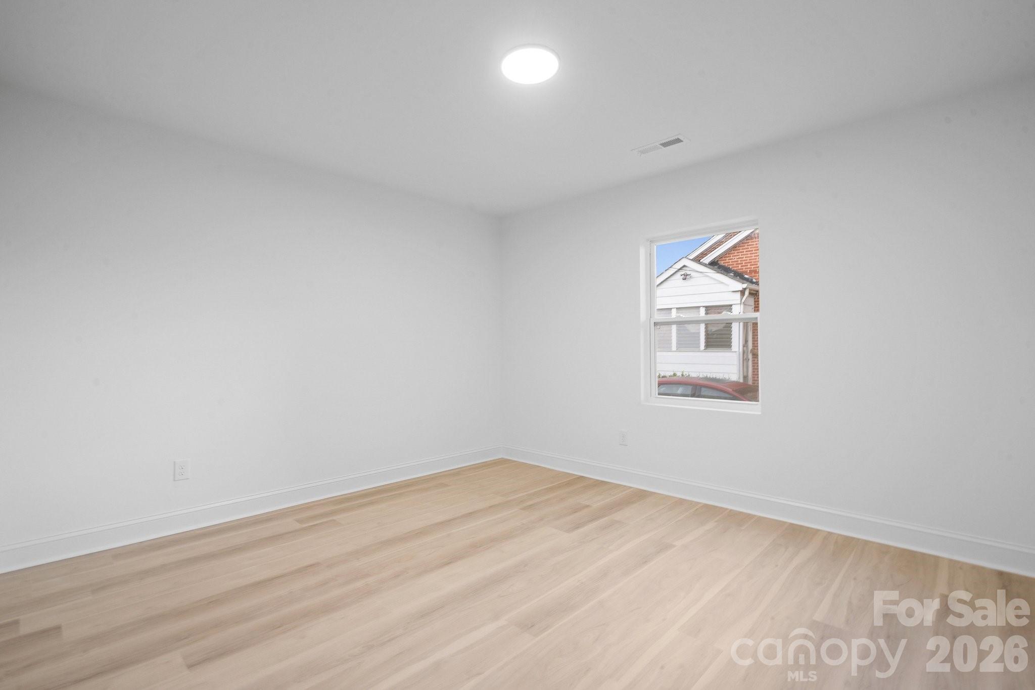204 N Myrtle School Road — Gastonia
