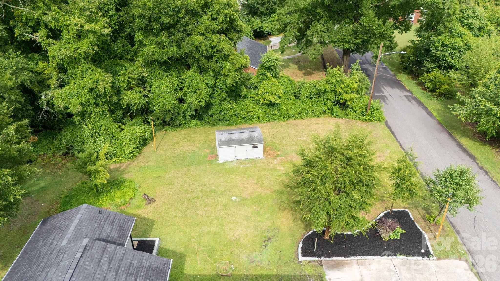 204 N Myrtle School Road — Gastonia