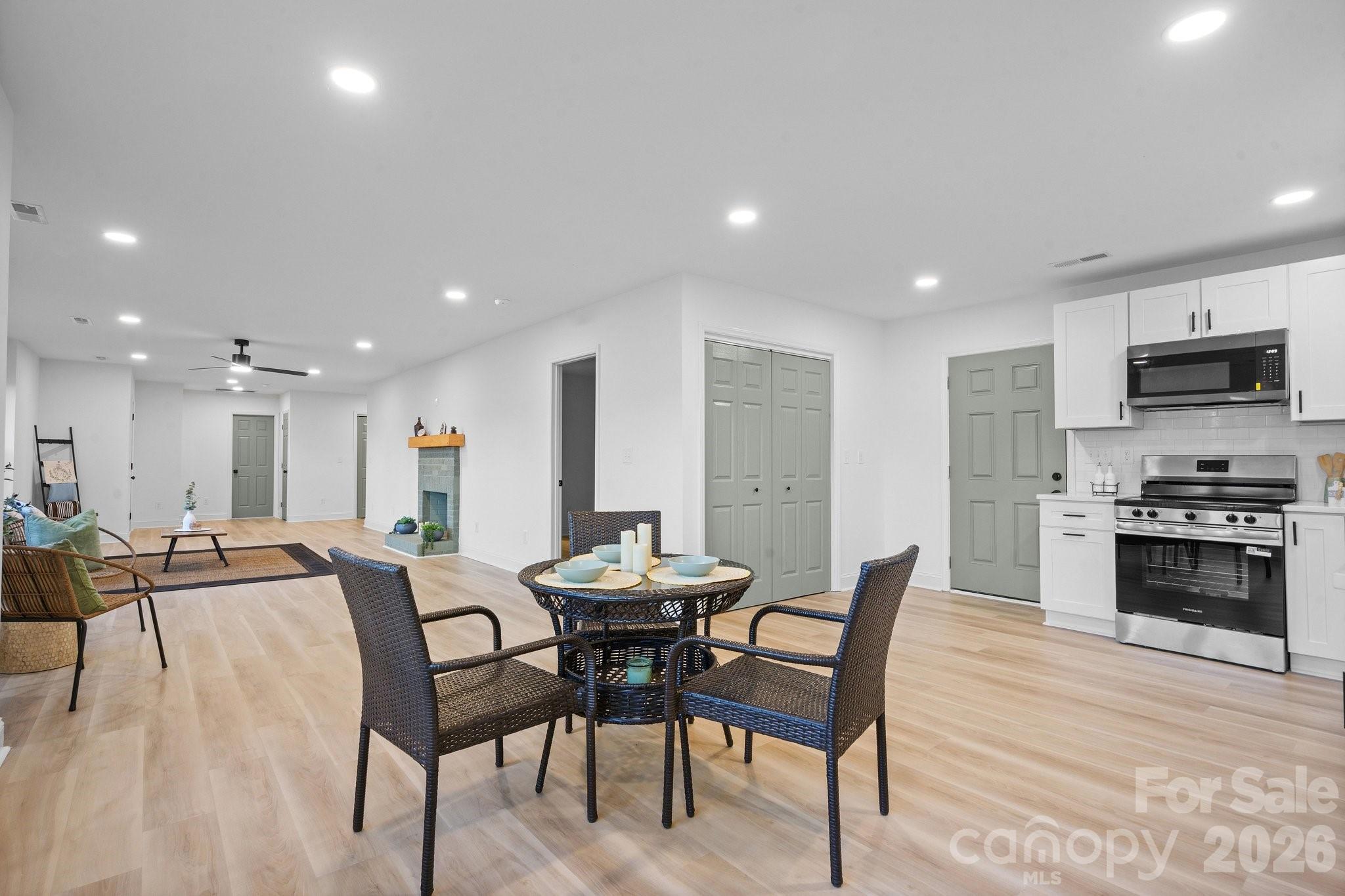 204 N Myrtle School Road — Gastonia