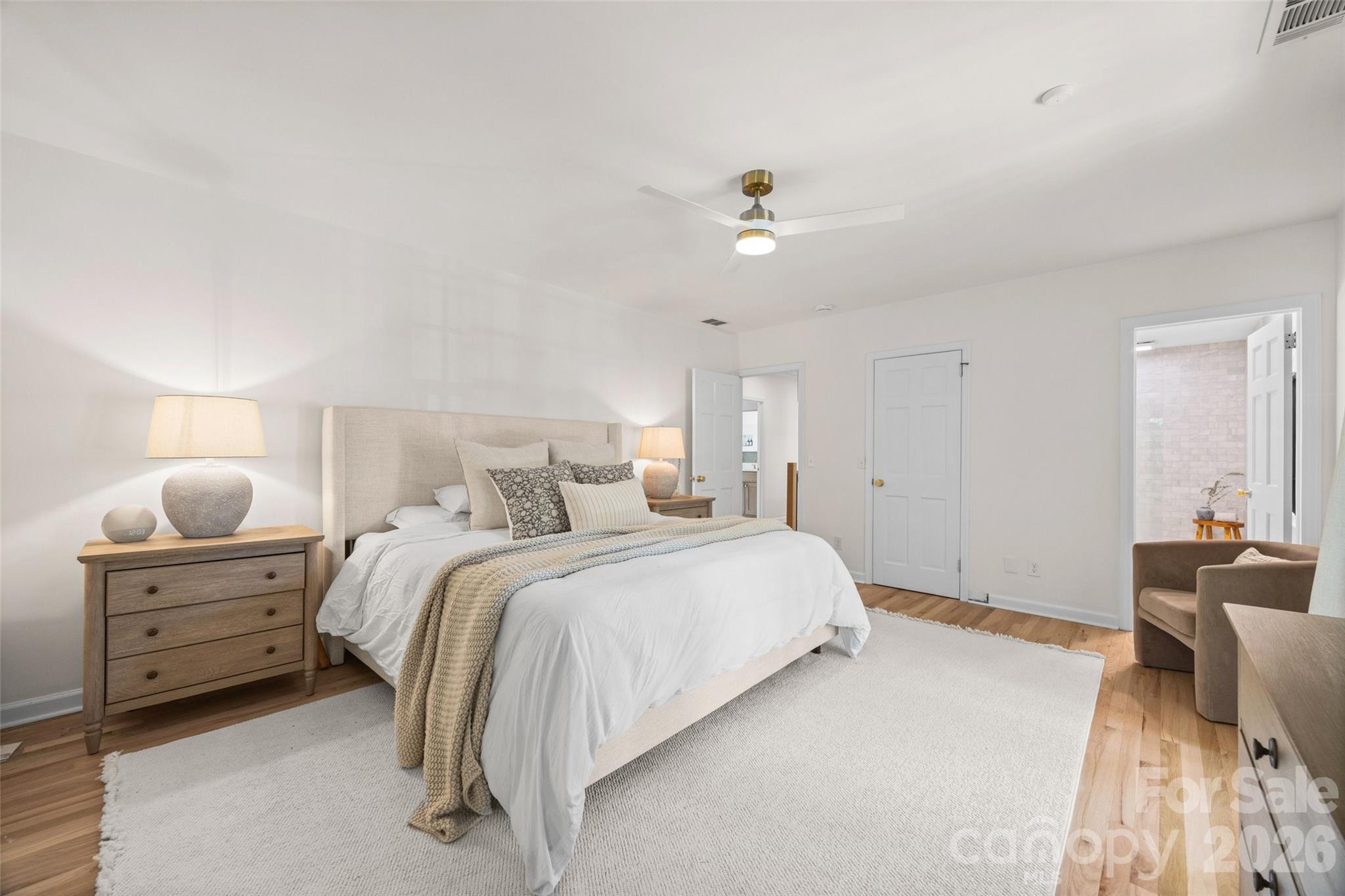 1340 Piccadilly Drive — Charlotte