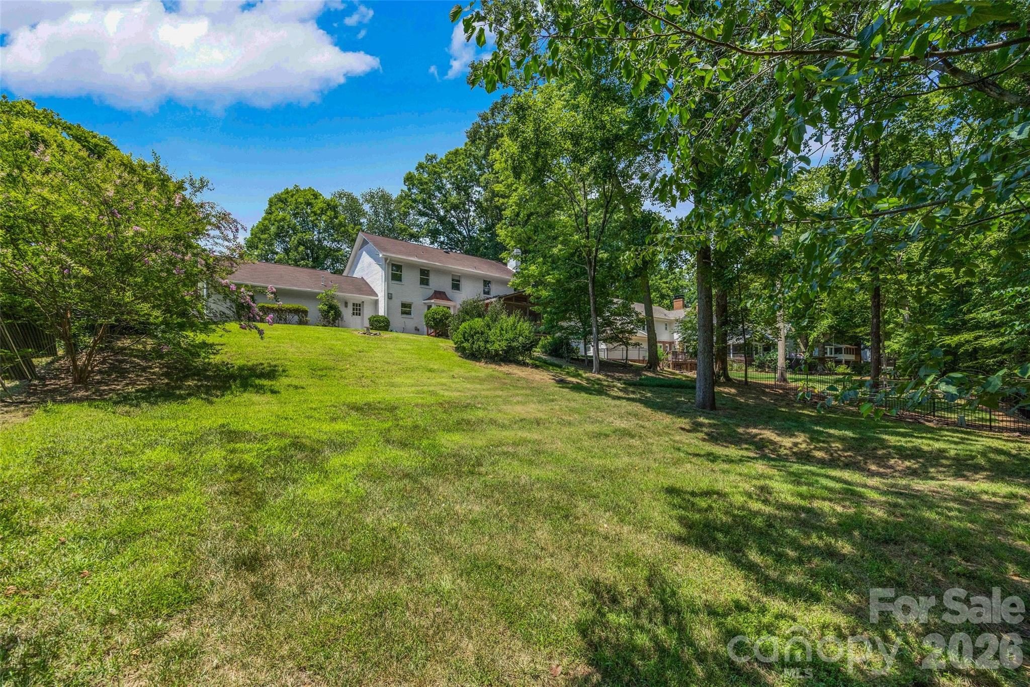 1340 Piccadilly Drive — Charlotte