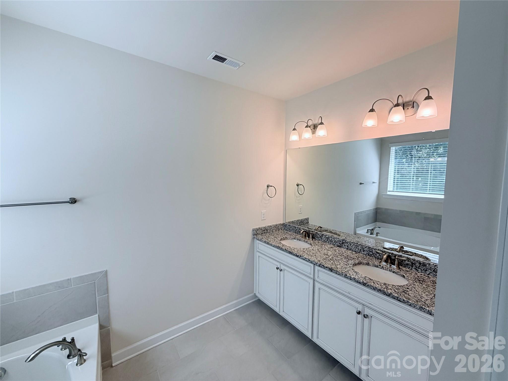 5070 Watersail Way — Lake Wylie