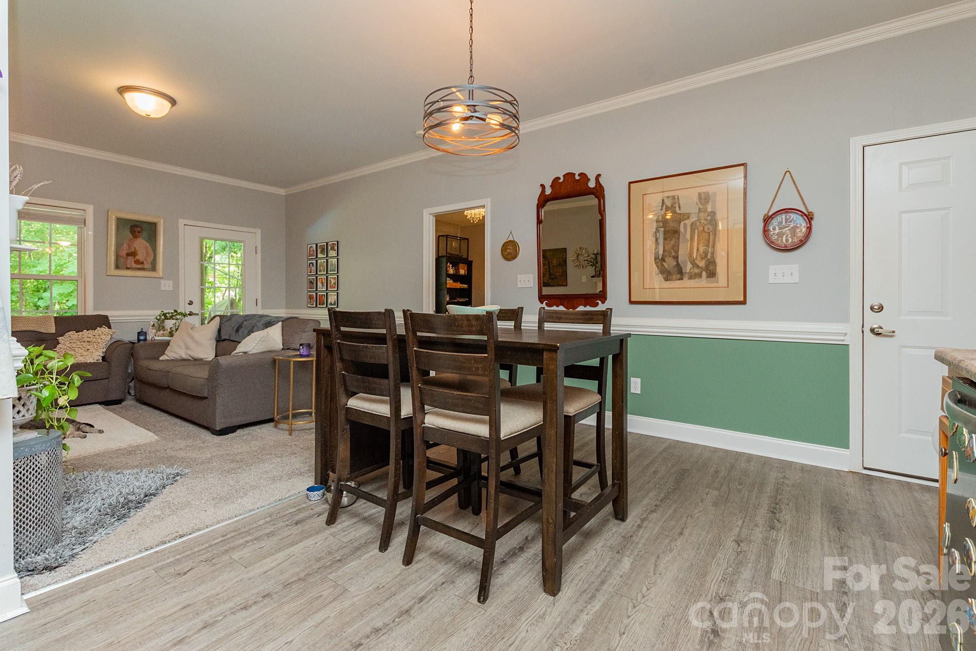 205 Chickadee Drive — Lexington