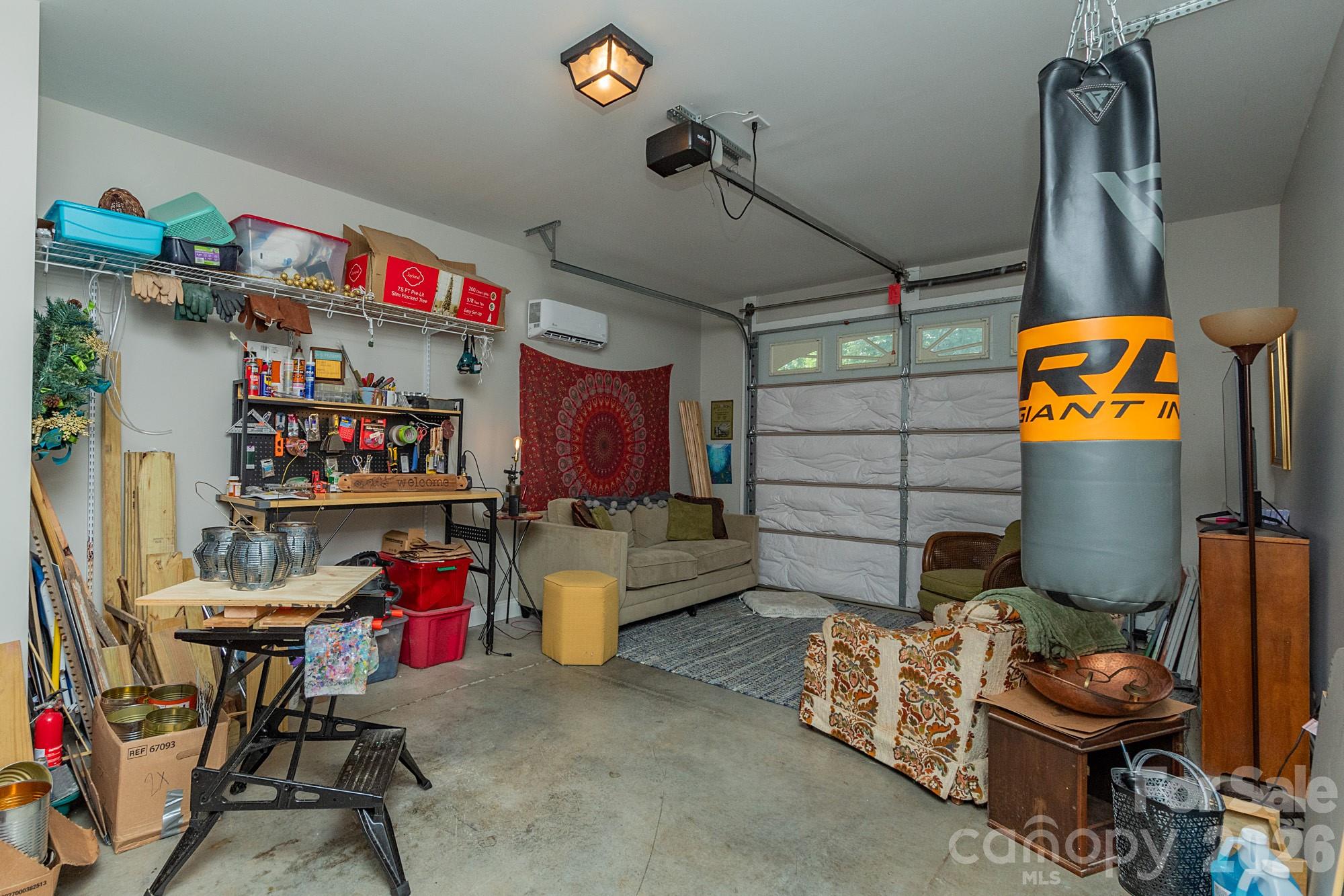 205 Chickadee Drive — Lexington
