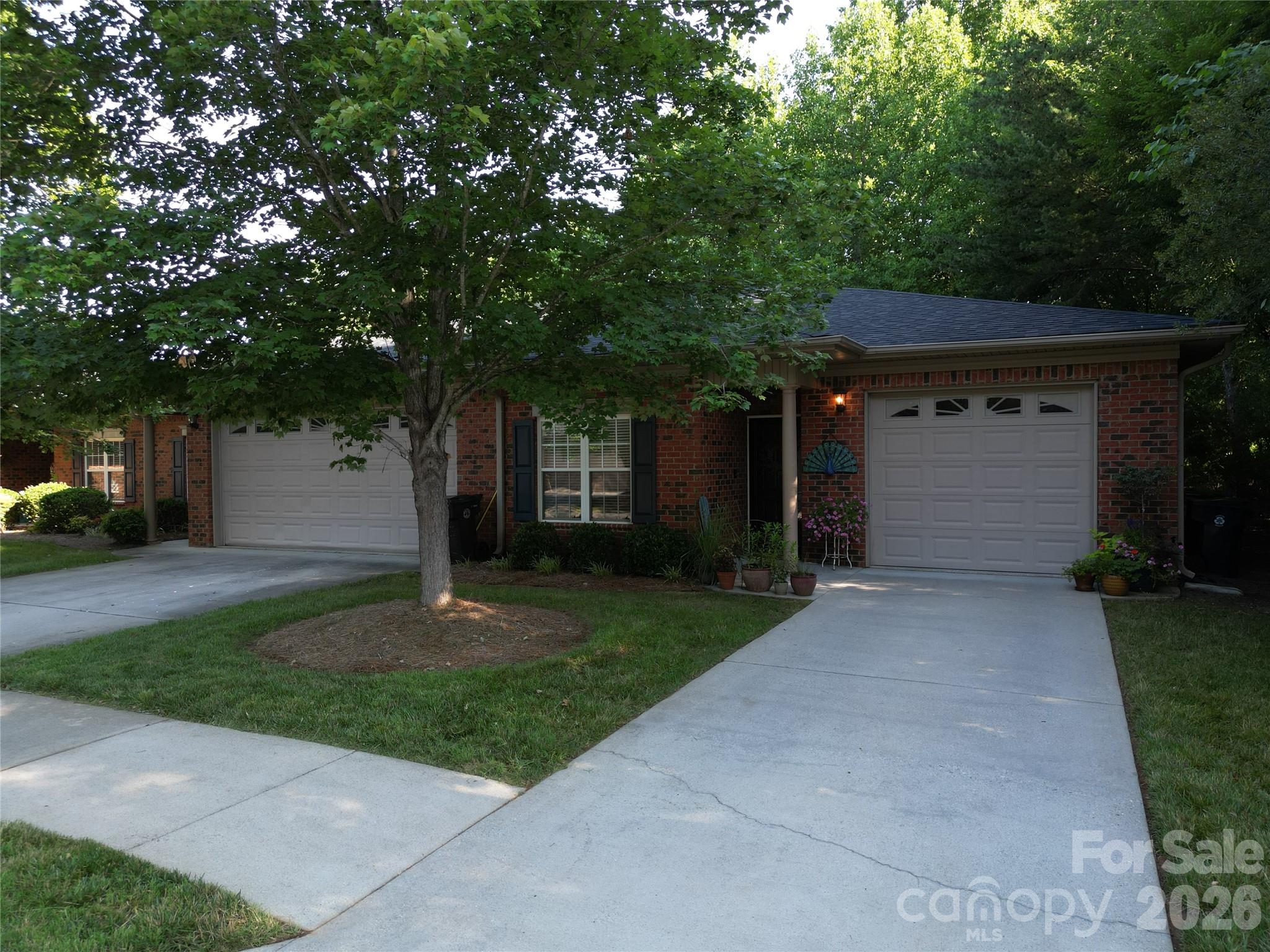 205 Chickadee Drive — Lexington