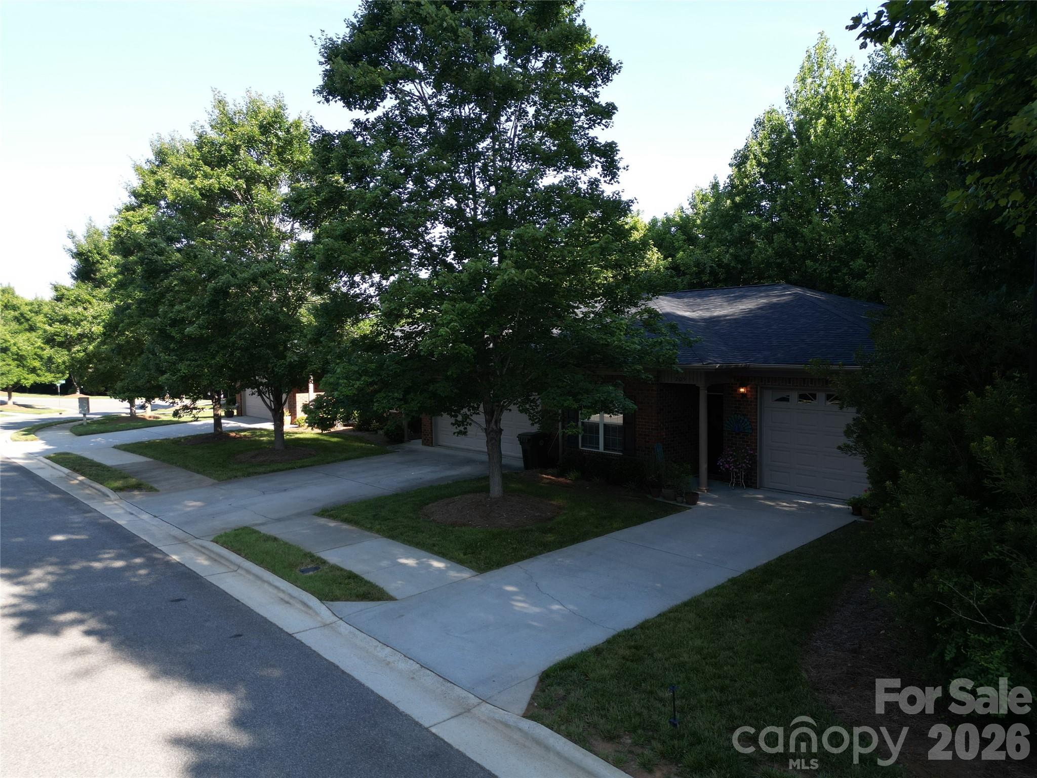 205 Chickadee Drive — Lexington