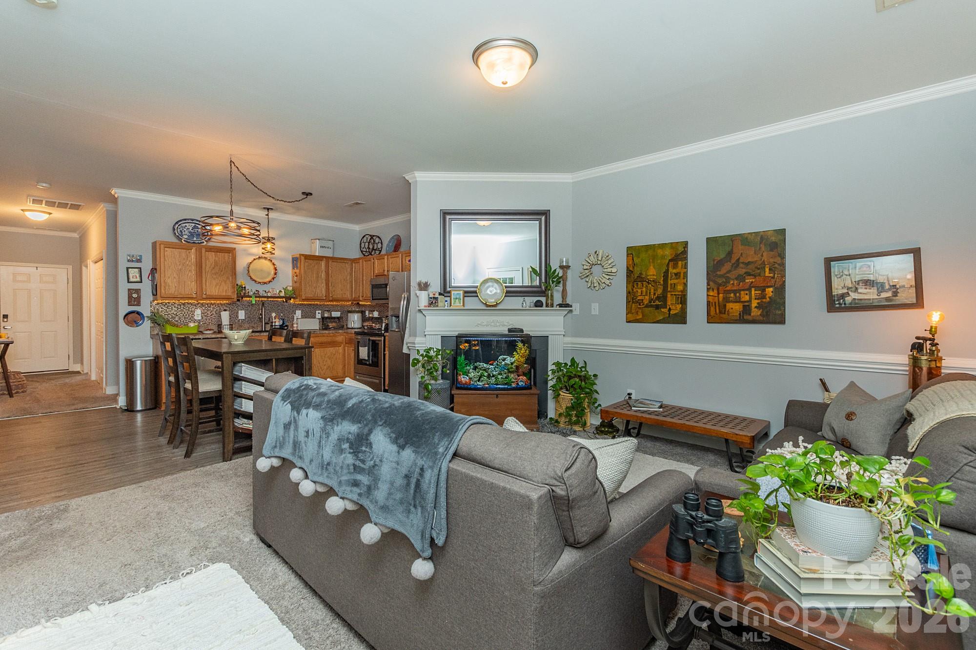 205 Chickadee Drive — Lexington