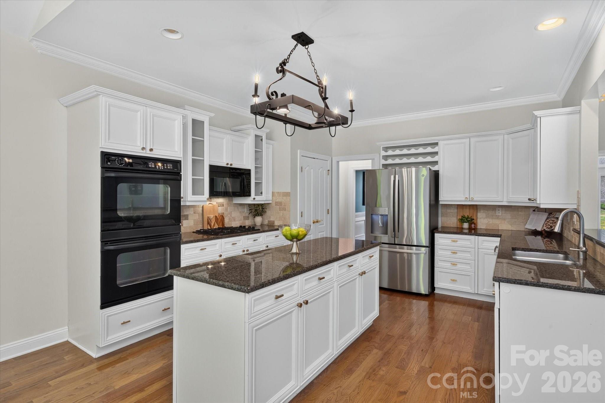 7102 Edenderry Drive — Charlotte