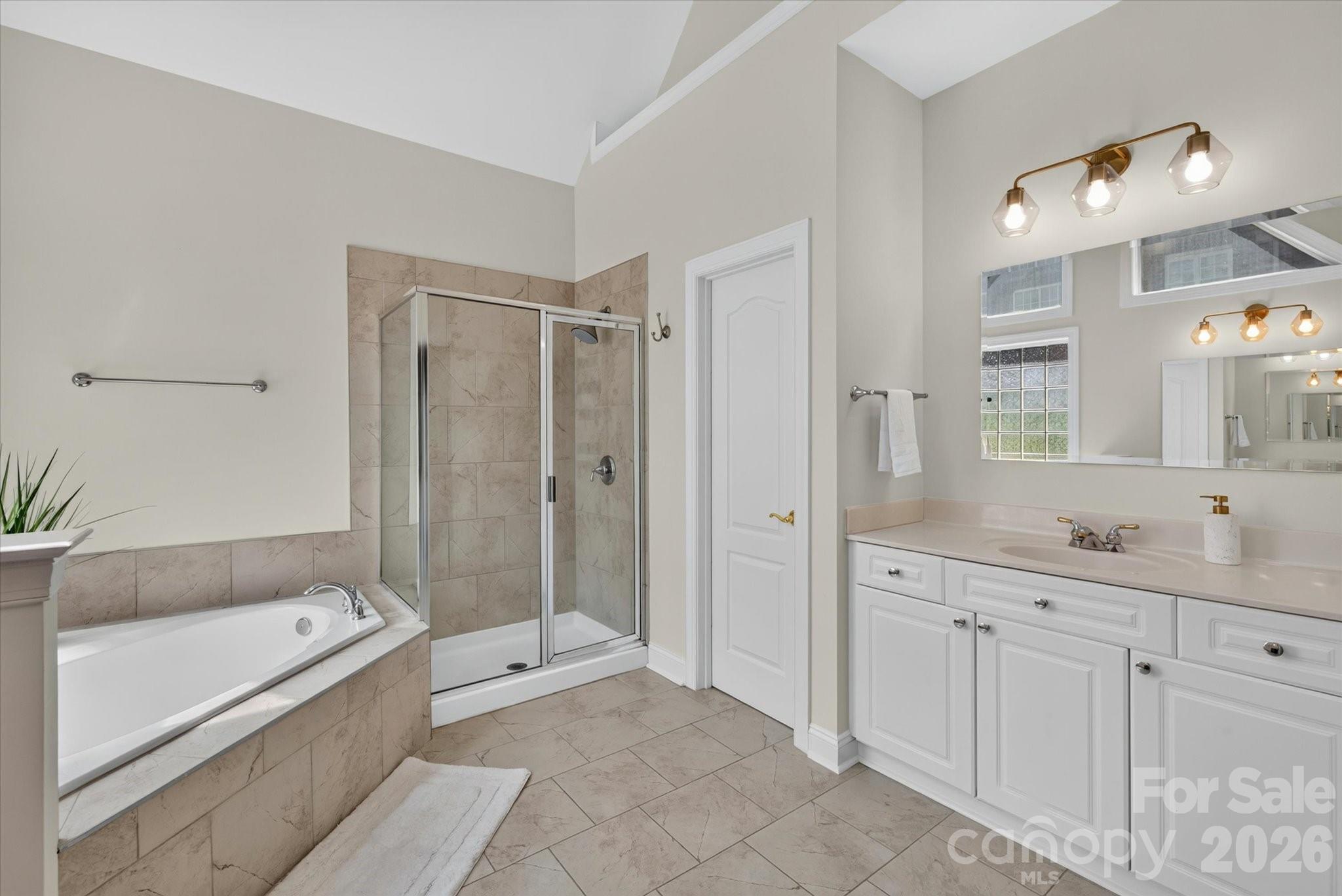 7102 Edenderry Drive — Charlotte