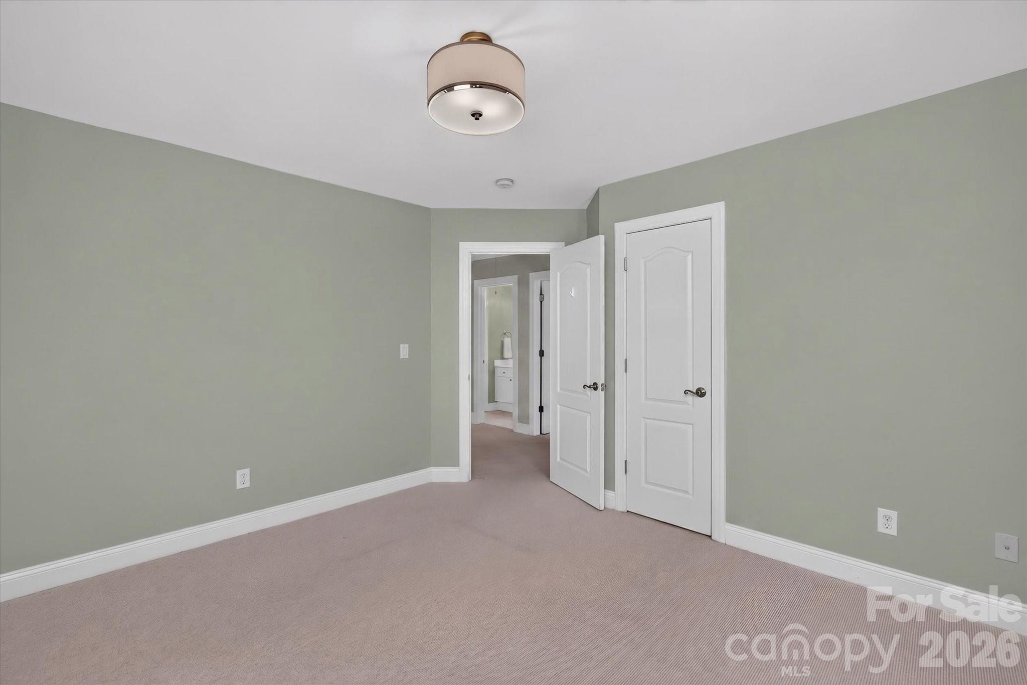 7102 Edenderry Drive — Charlotte