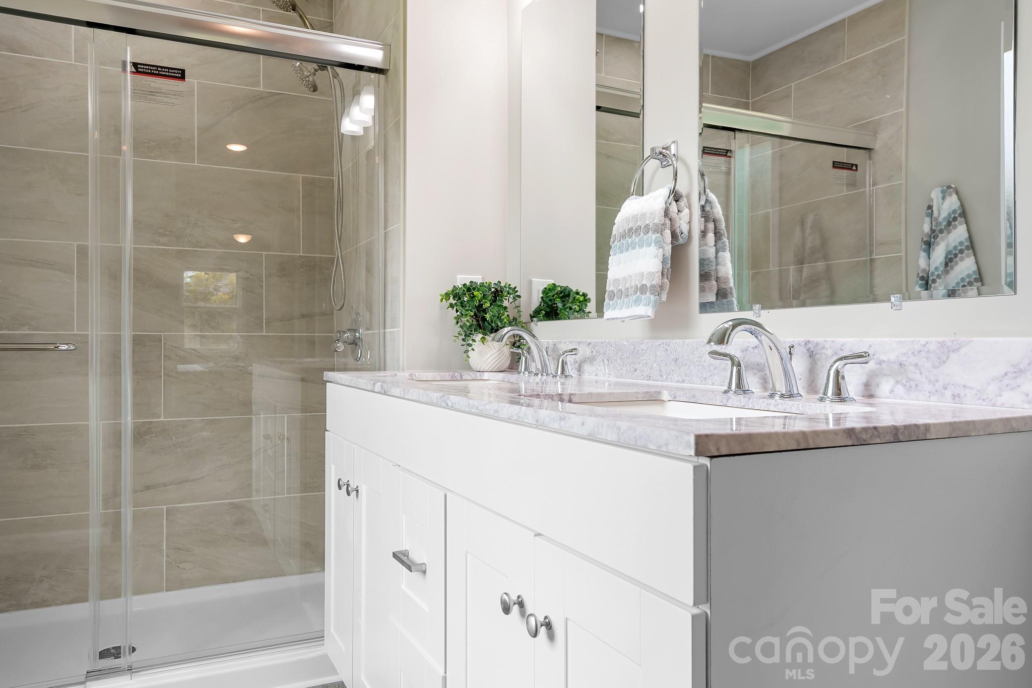 3388 Rhyne Forest Road — Iron Station