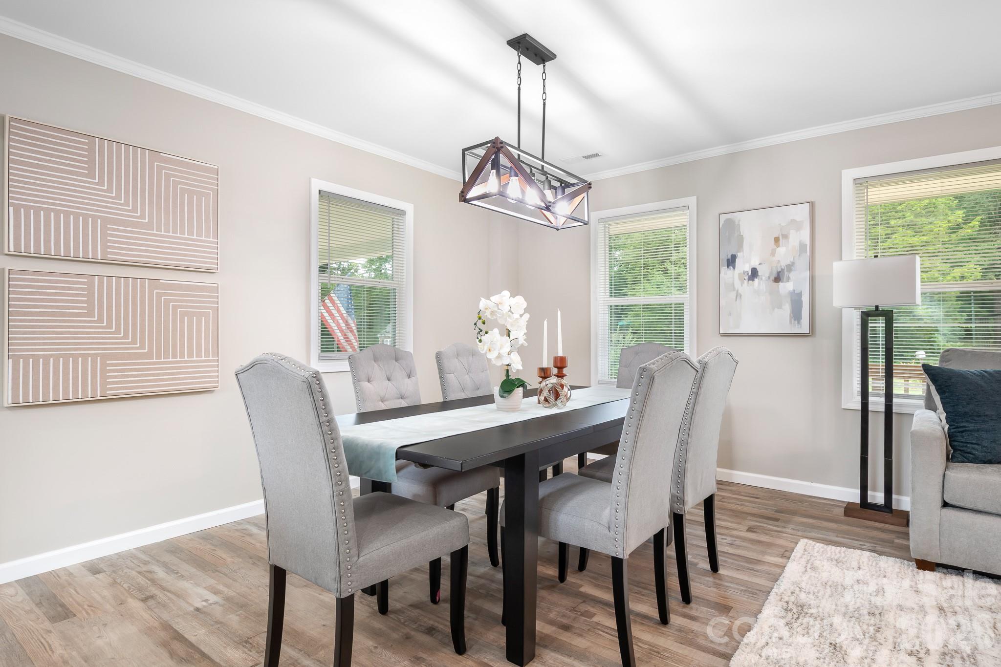3388 Rhyne Forest Road — Iron Station