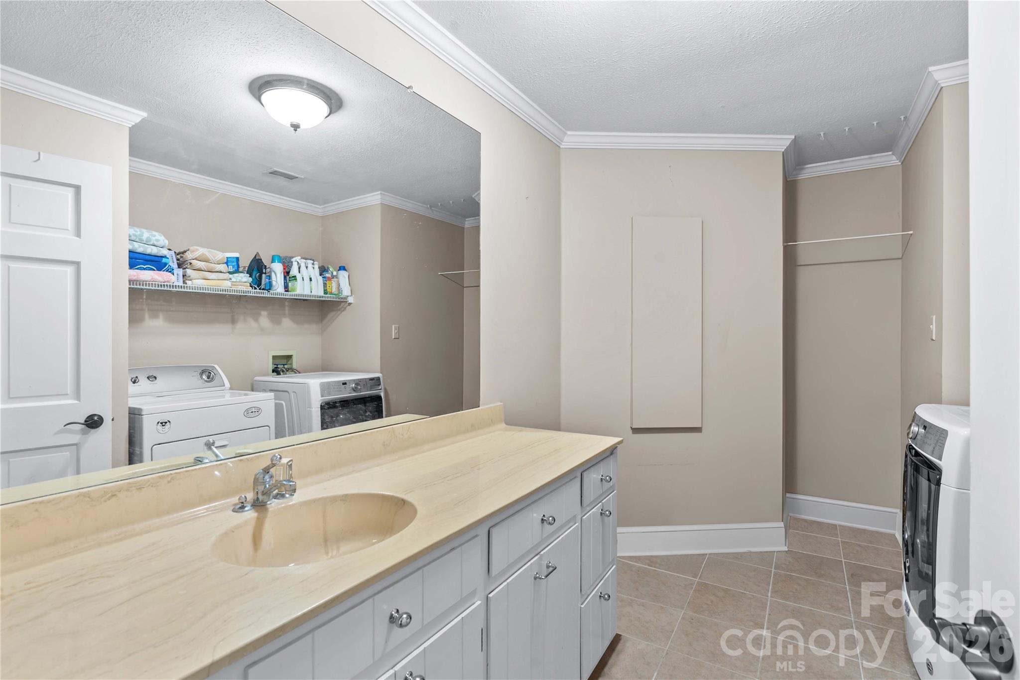 203 Wickersham Drive — Statesville