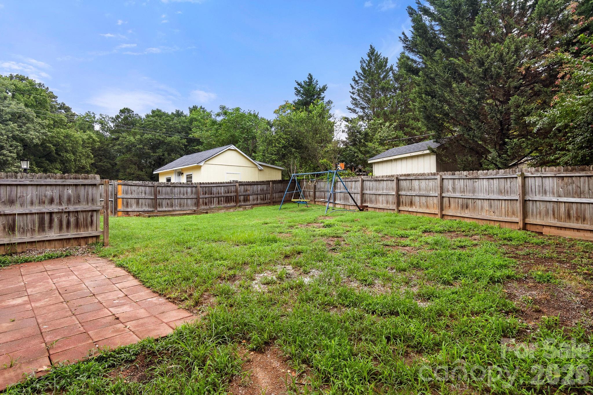 207 Edgemont Drive — Shelby