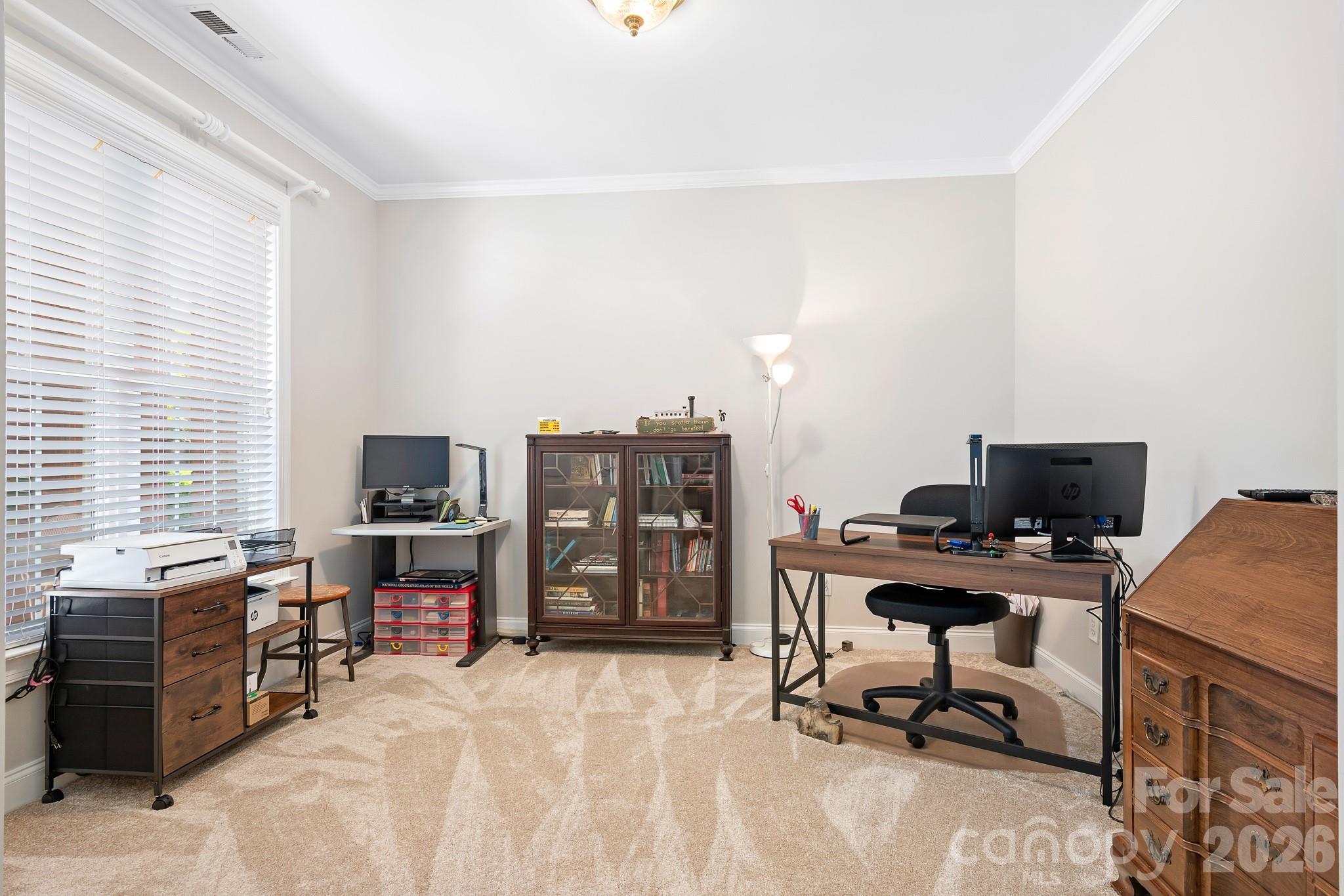 215 Knops Nob Road — Mooresville