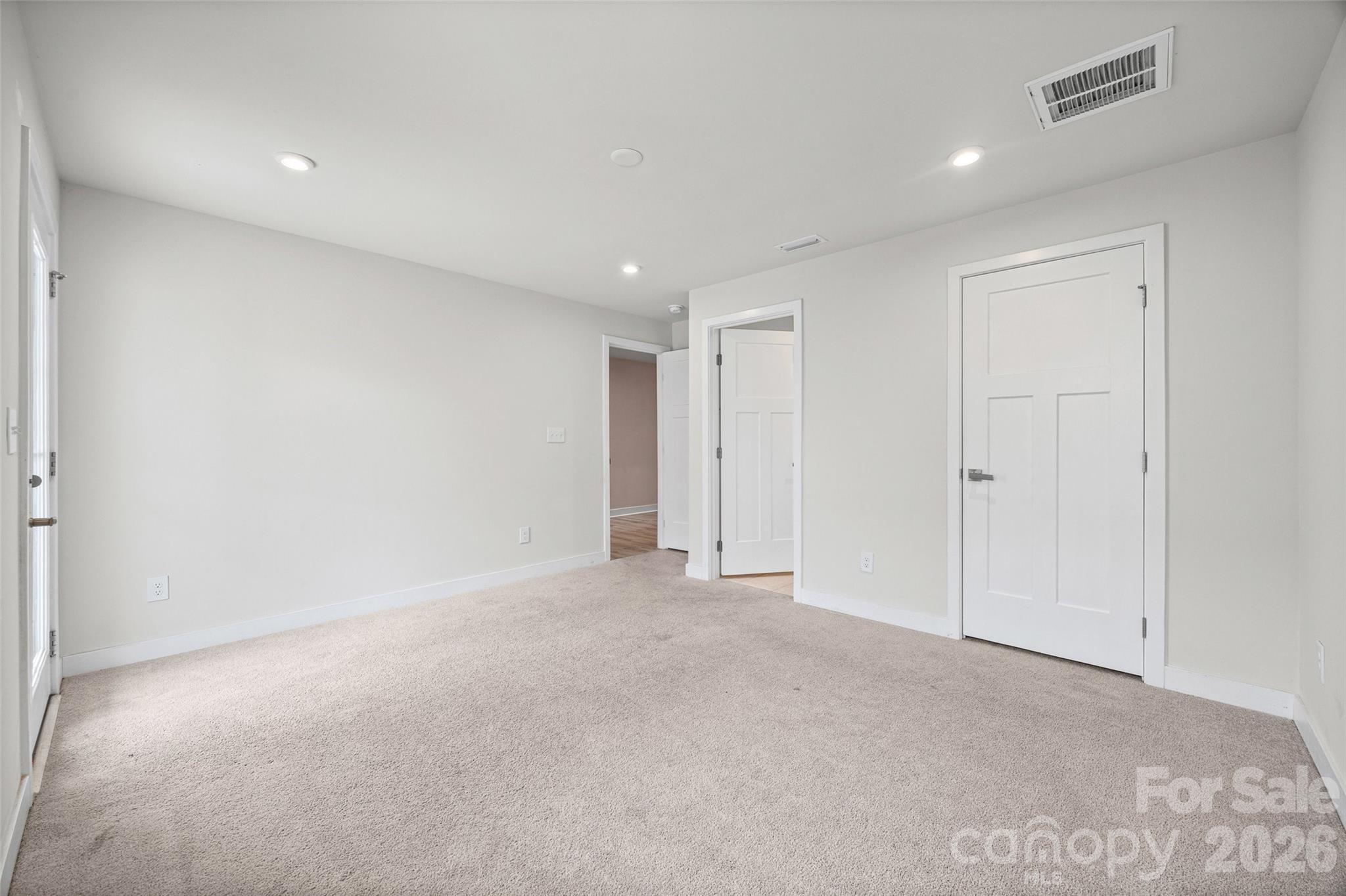 928 Portrush Lane — Tega Cay