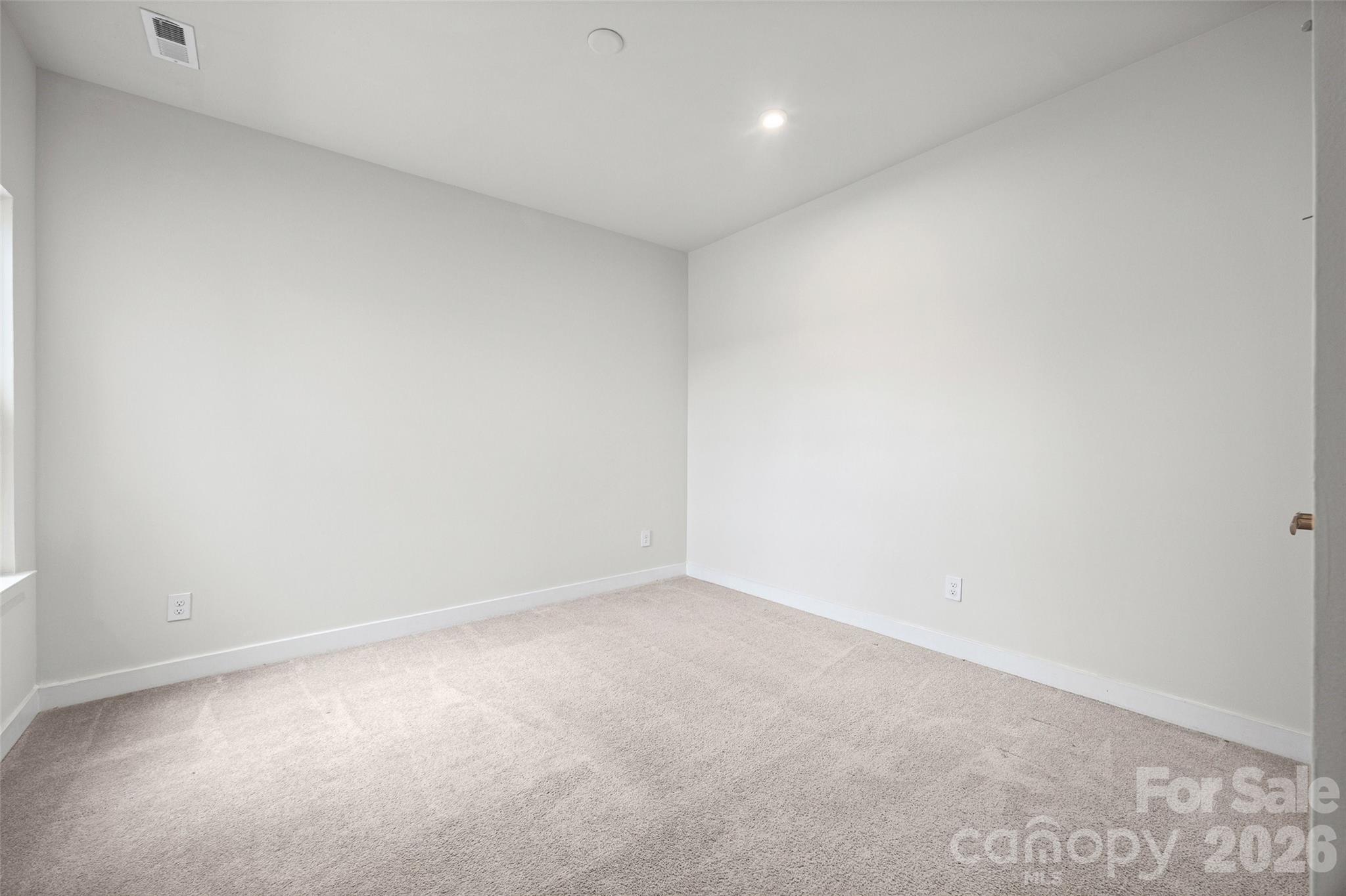 928 Portrush Lane — Tega Cay